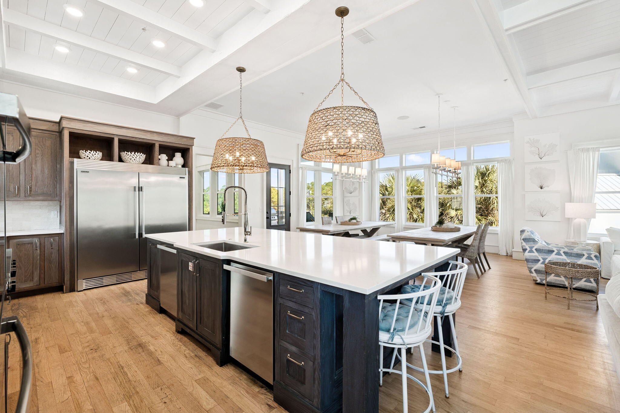 425 Beachfront Trail