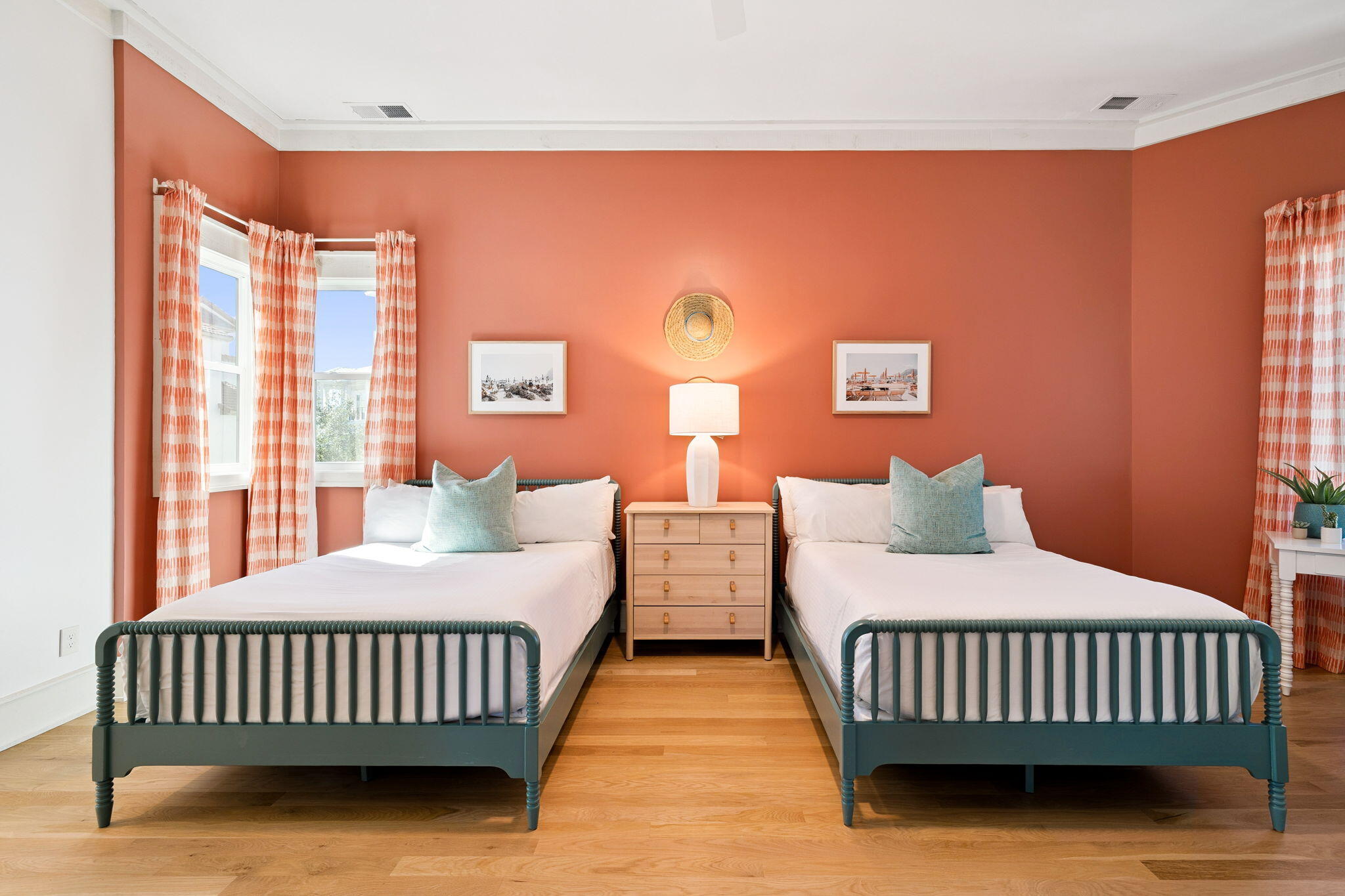 425 Beachfront Trail