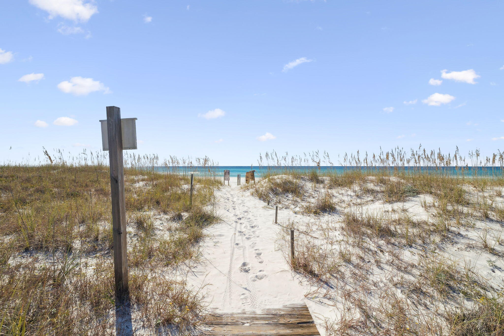 425 Beachfront Trail