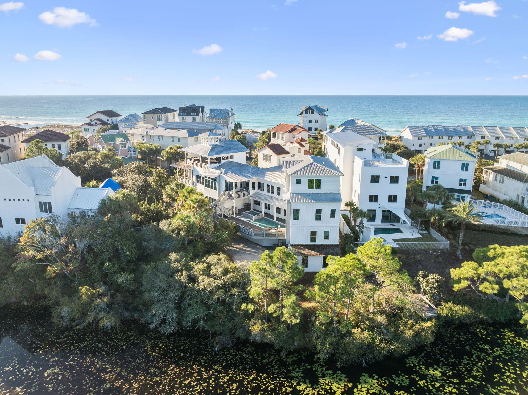 425 Beachfront Trail