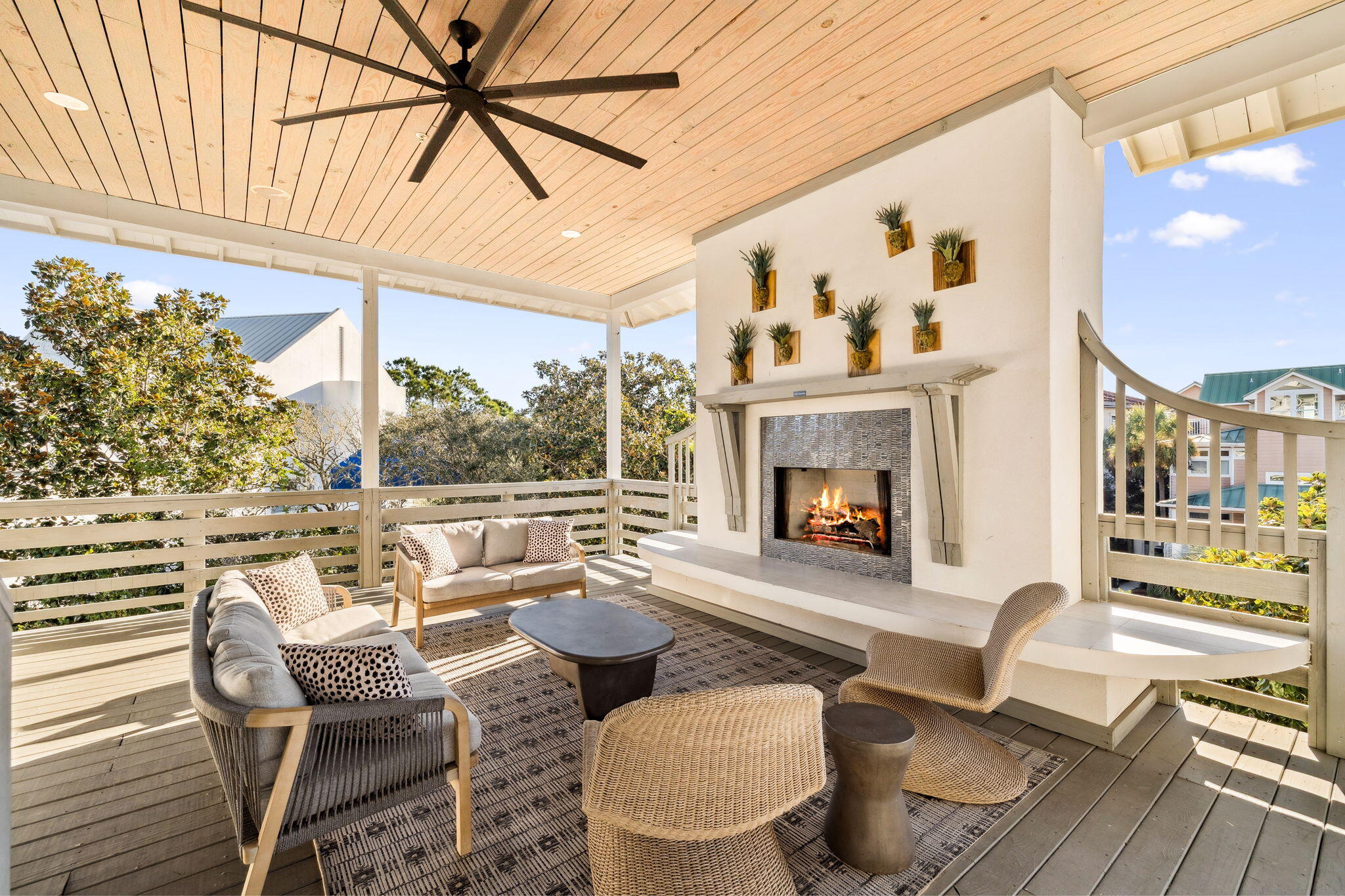 425 Beachfront Trail