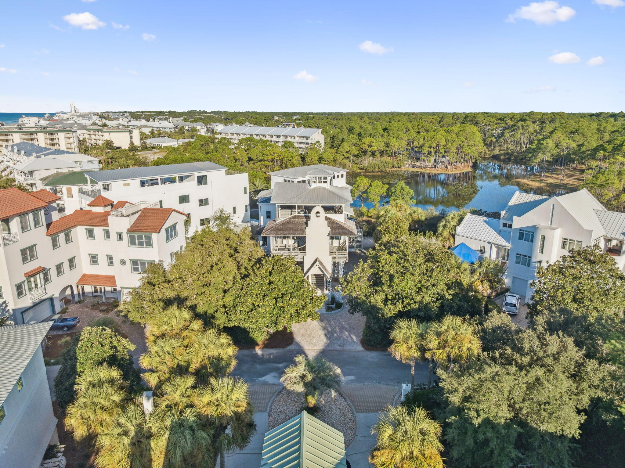 425 Beachfront Trail