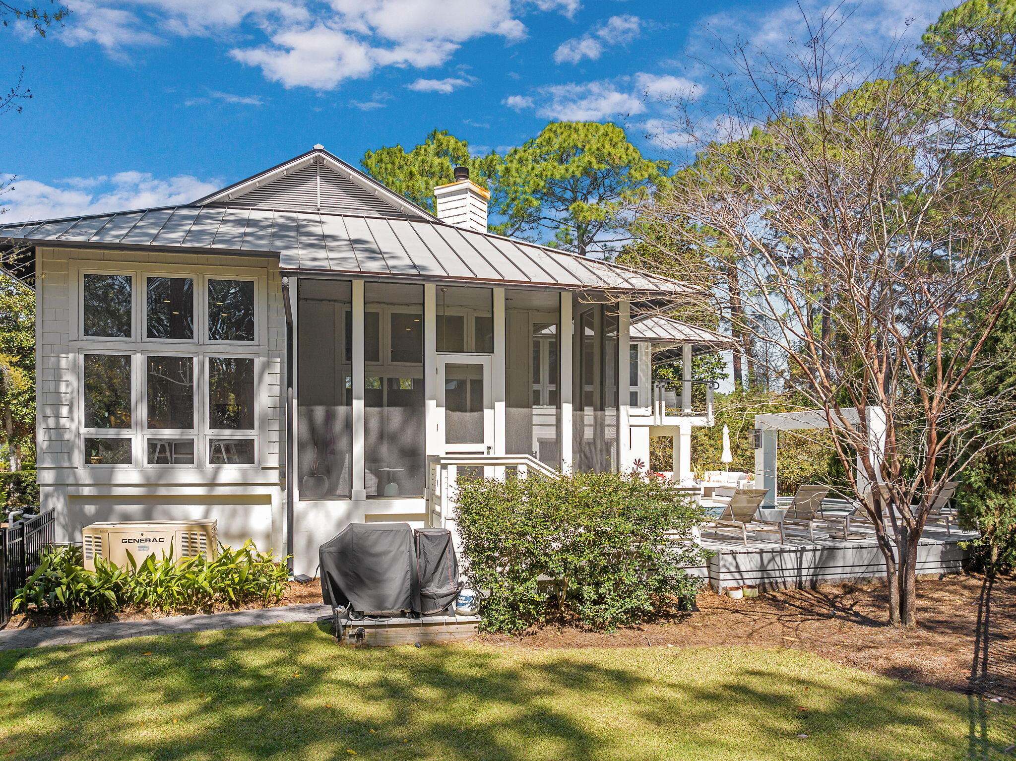 2932 Pine Valley Drive