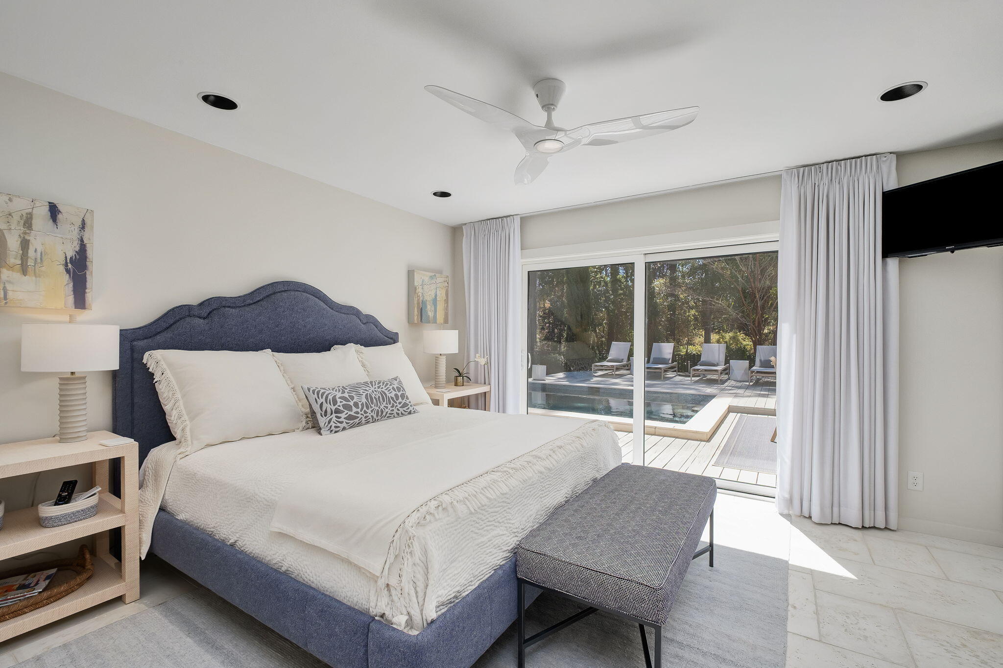 2932 Pine Valley Drive