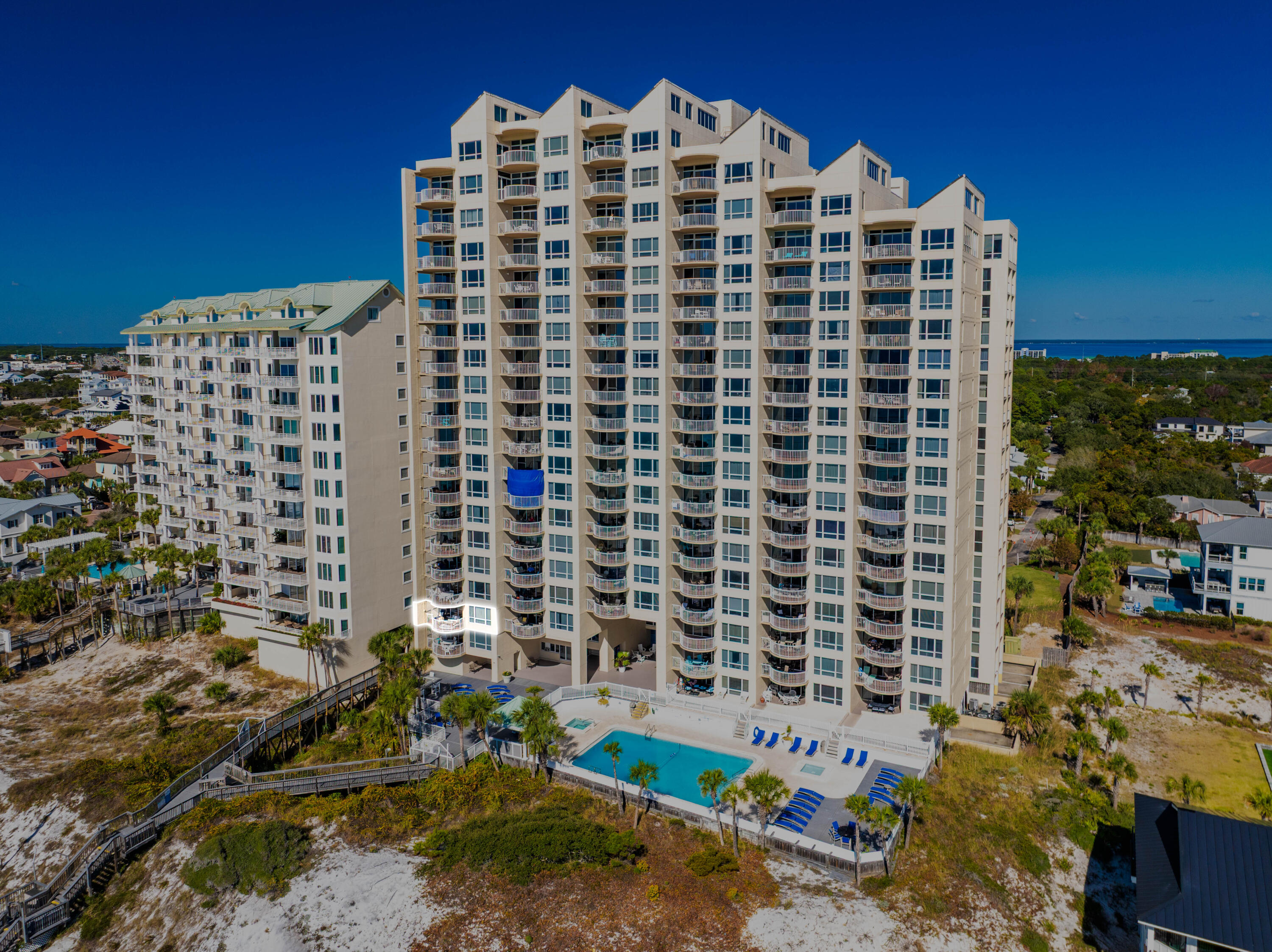 9815 US Hwy 98 W A306