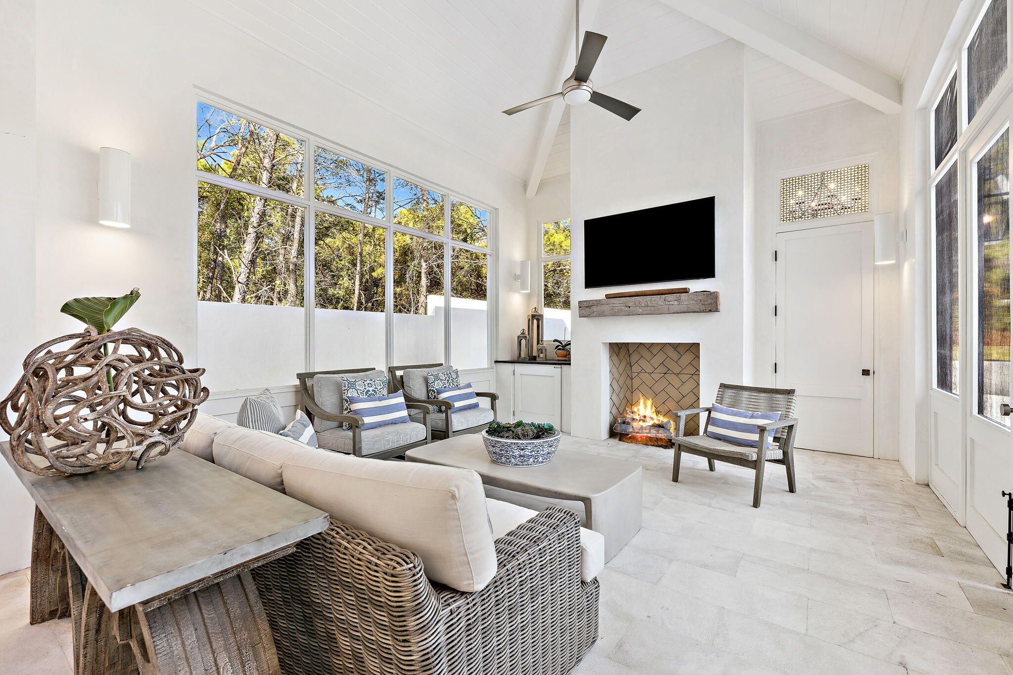 306 Walton Rose Lane