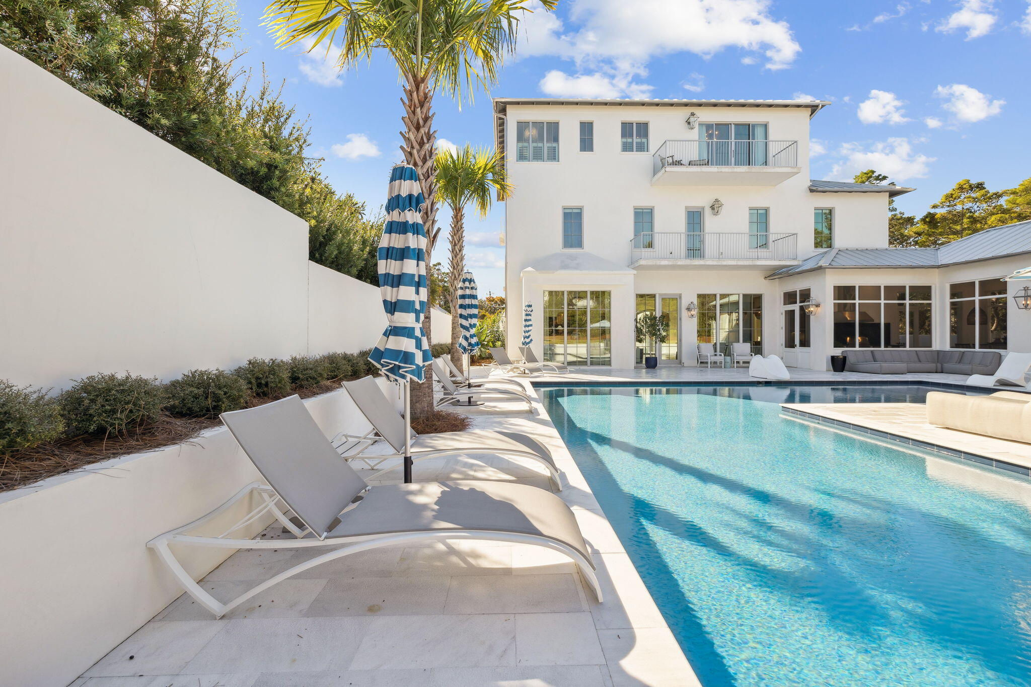 306 Walton Rose Lane