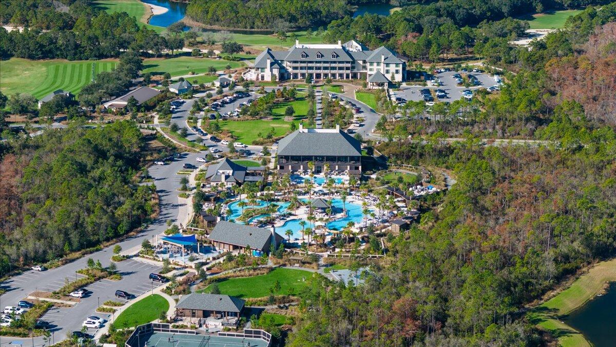 222 Quail Hollow Court