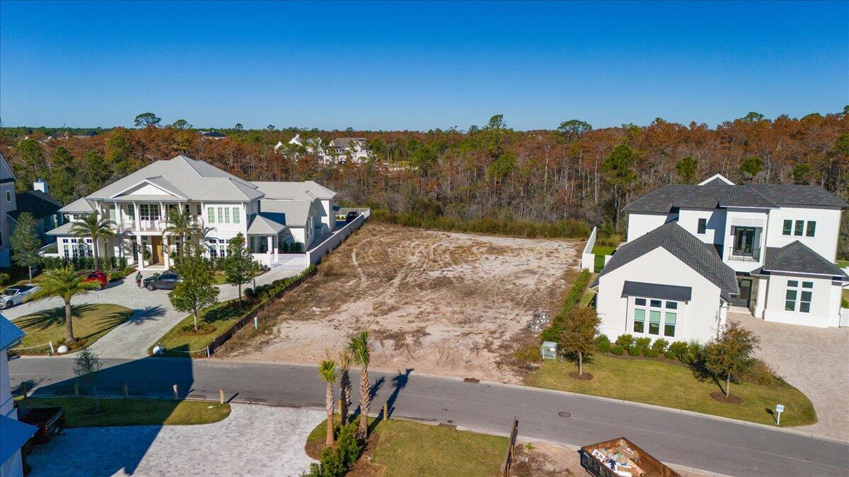 222 Quail Hollow Court