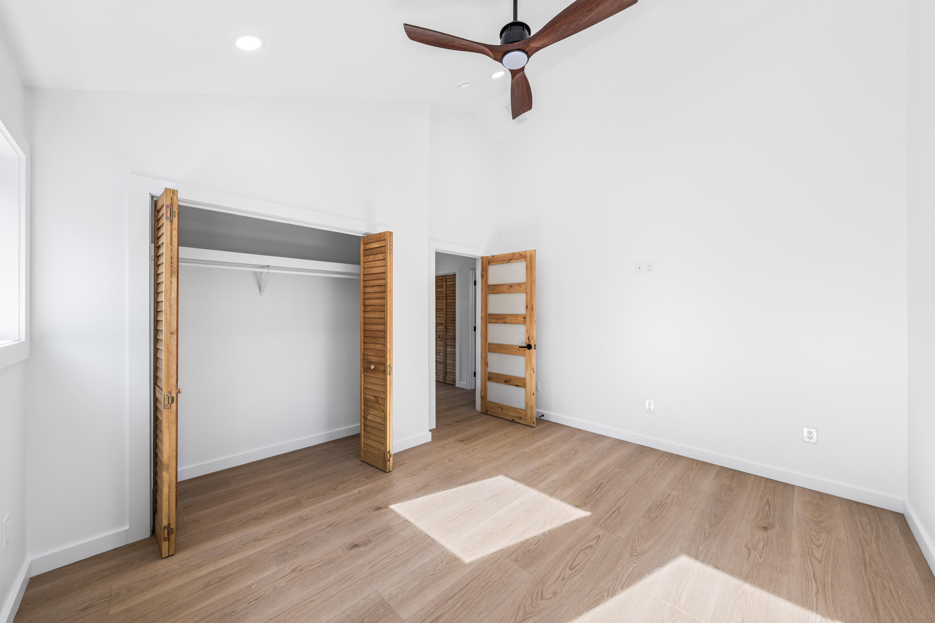 1317 N Co Highway 393