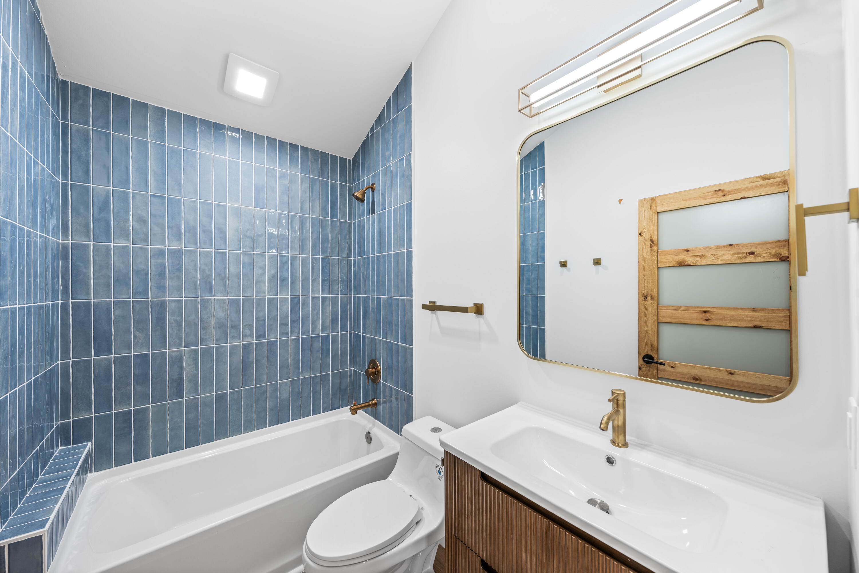 1317 N Co Highway 393