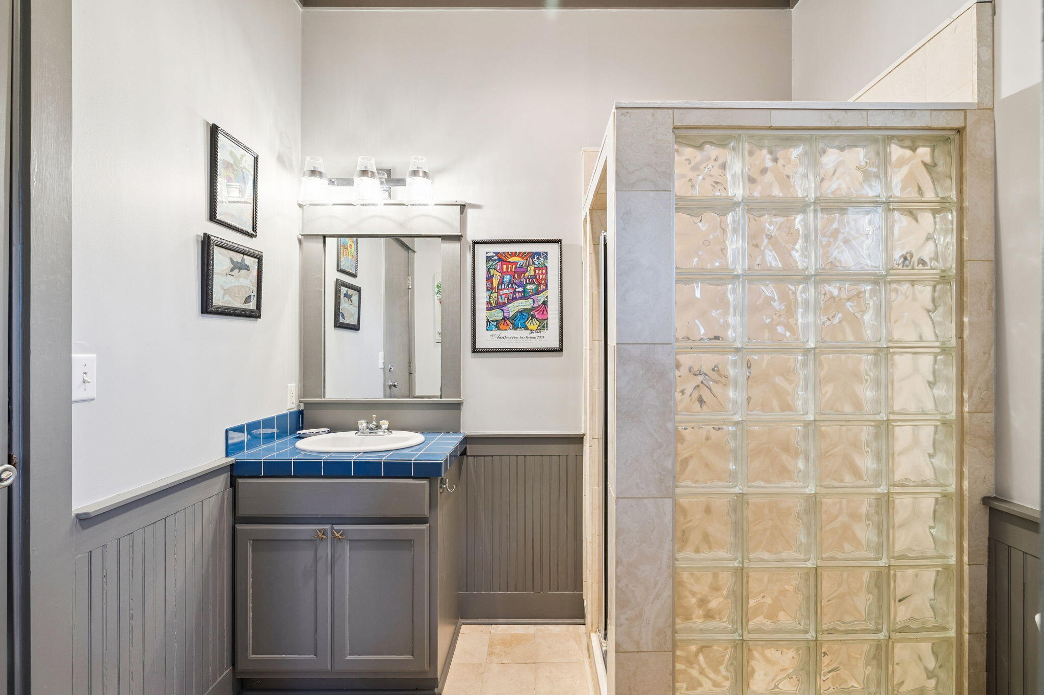 152 White Cliffs Boulevard