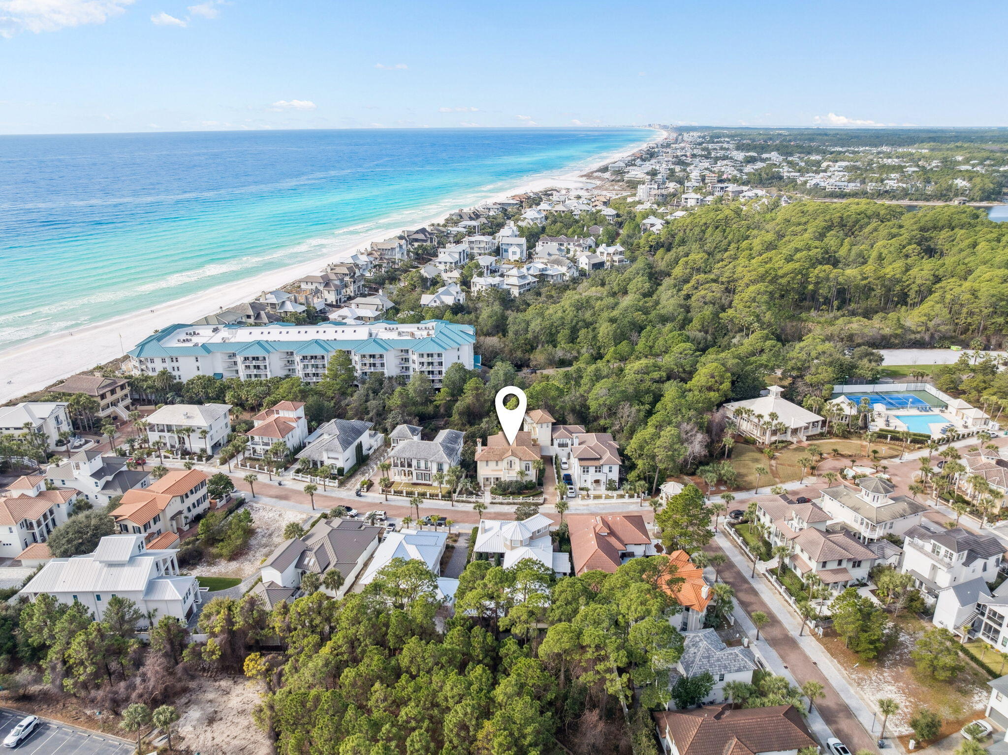 152 White Cliffs Boulevard
