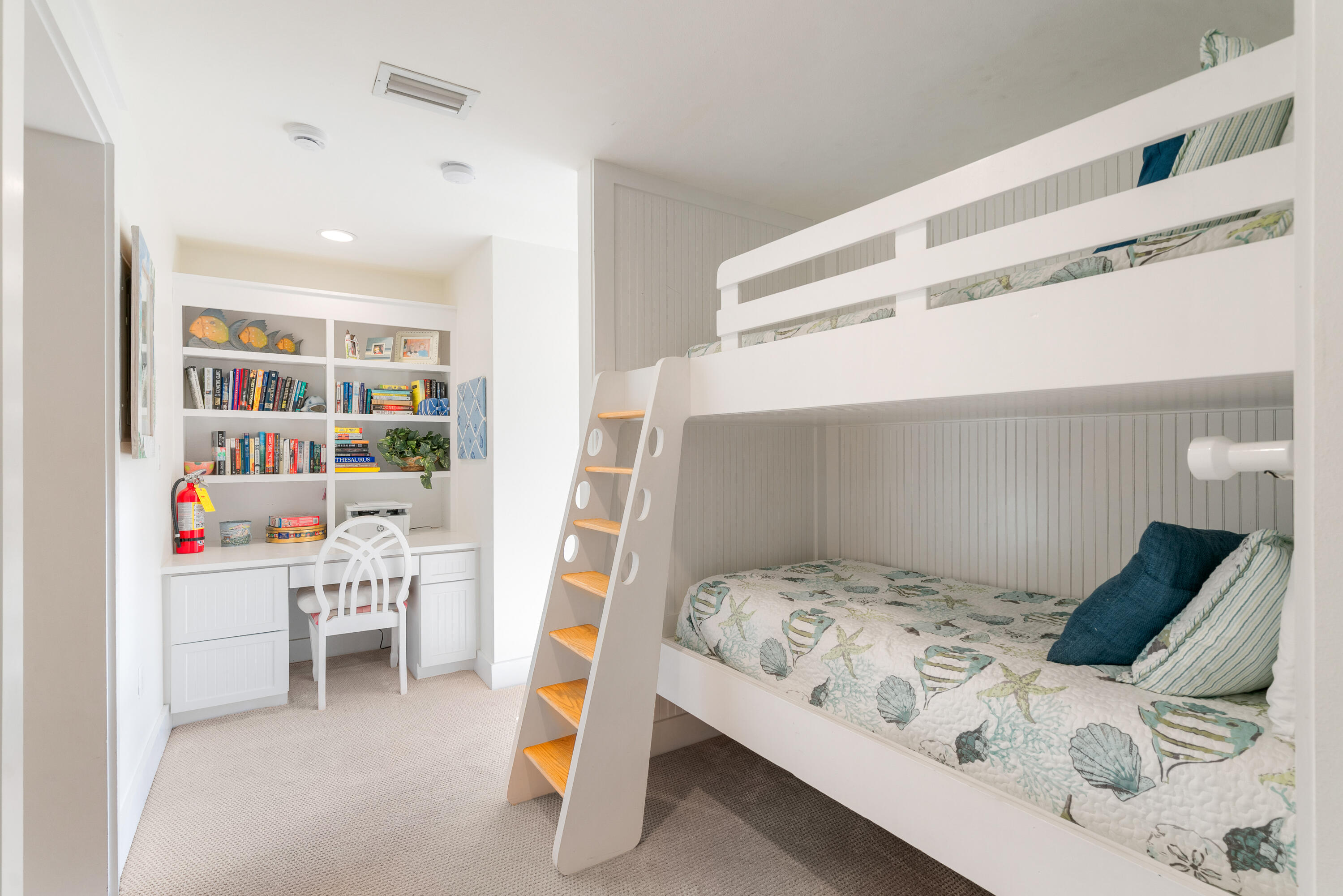 10 Boardwalk Lane Lane