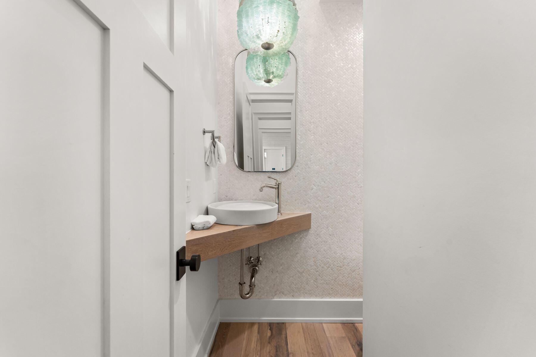 50 Hinton-Bishop Drive