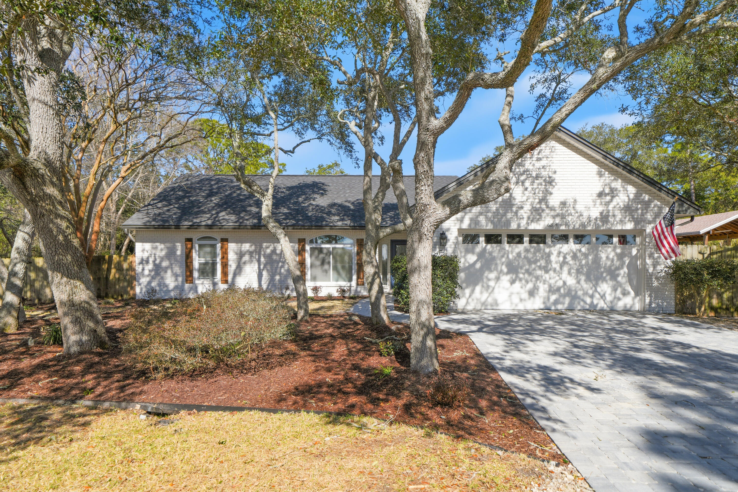 6814 Tidewater Drive