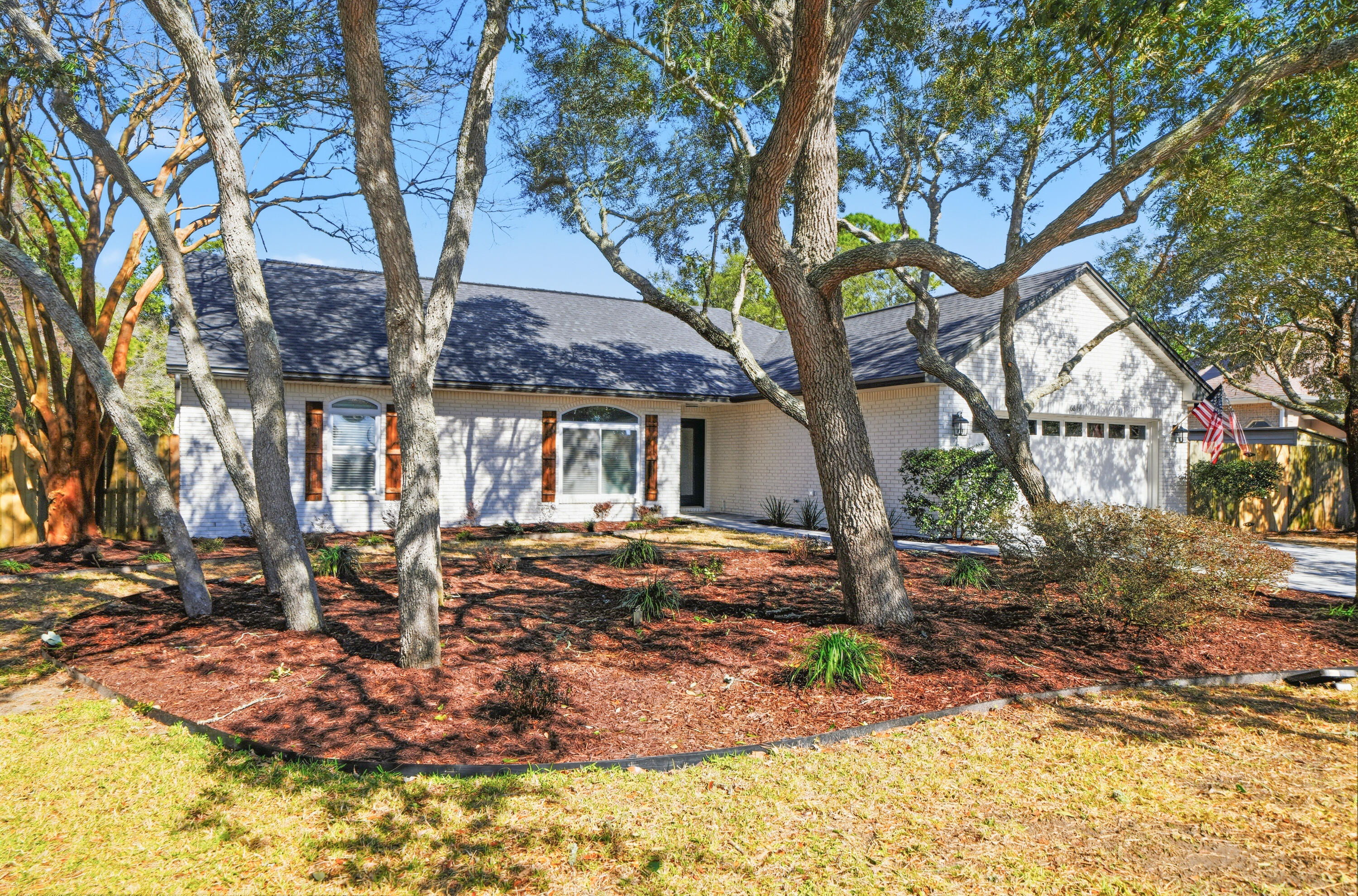 6814 Tidewater Drive