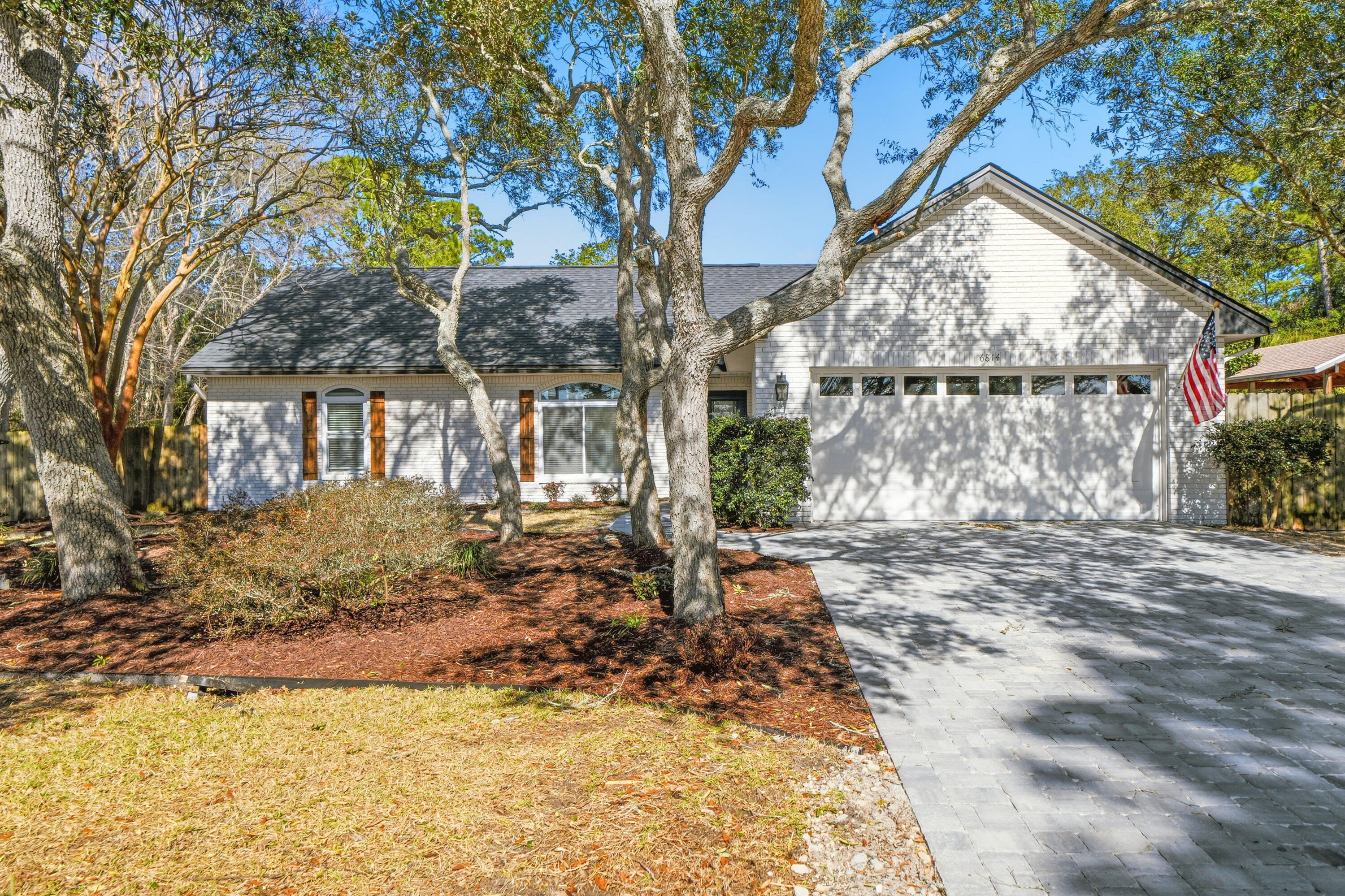 6814 Tidewater Drive