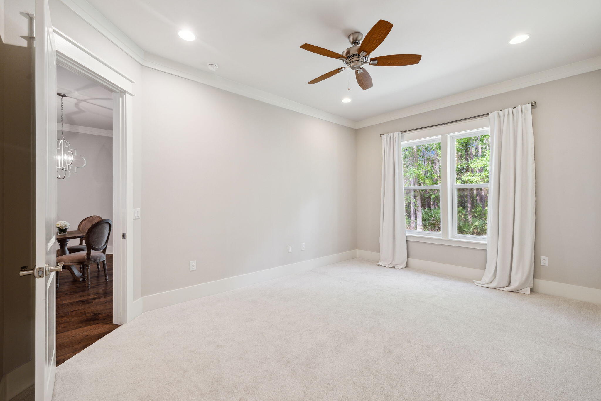180 Blakely Drew Boulevard