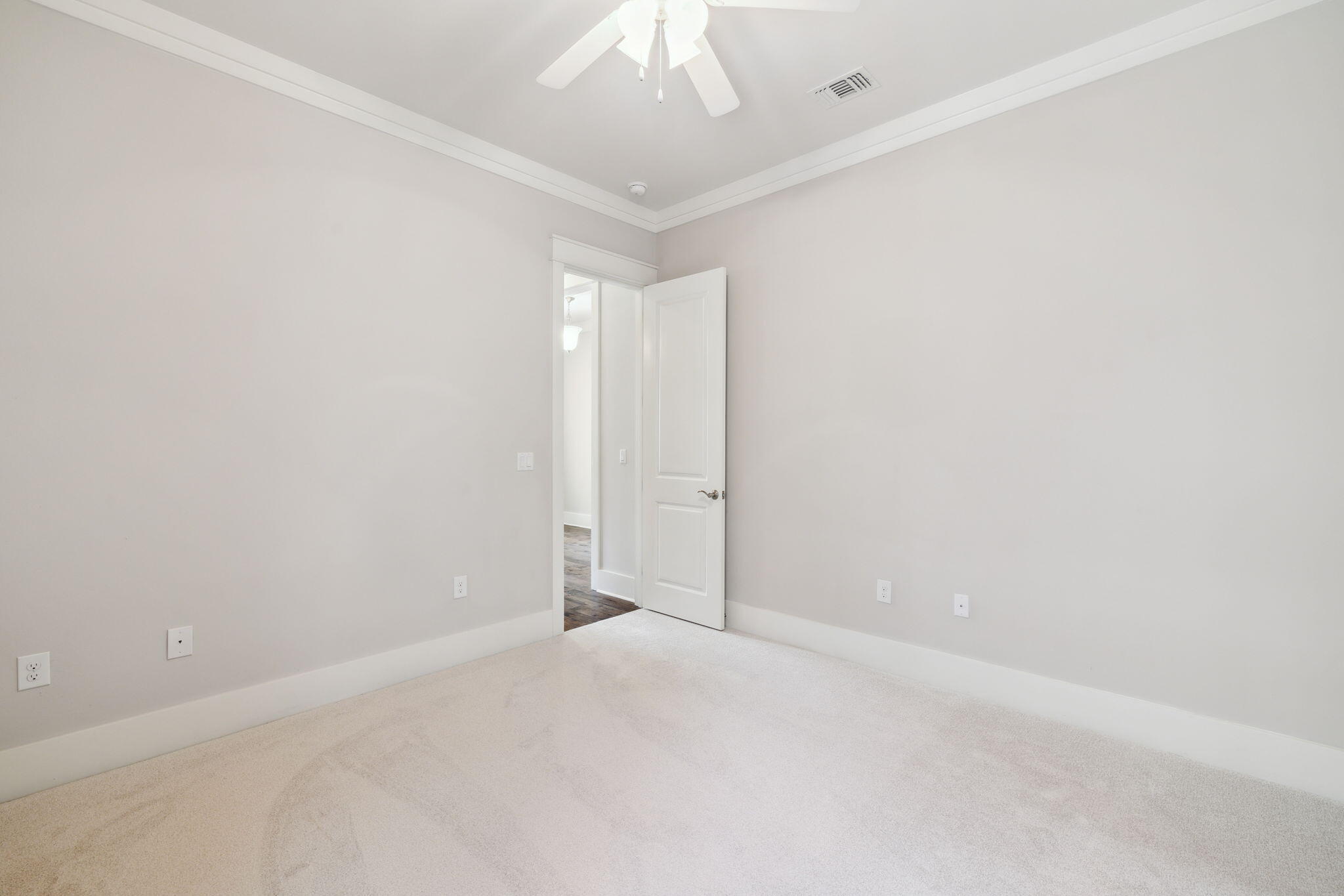 180 Blakely Drew Boulevard