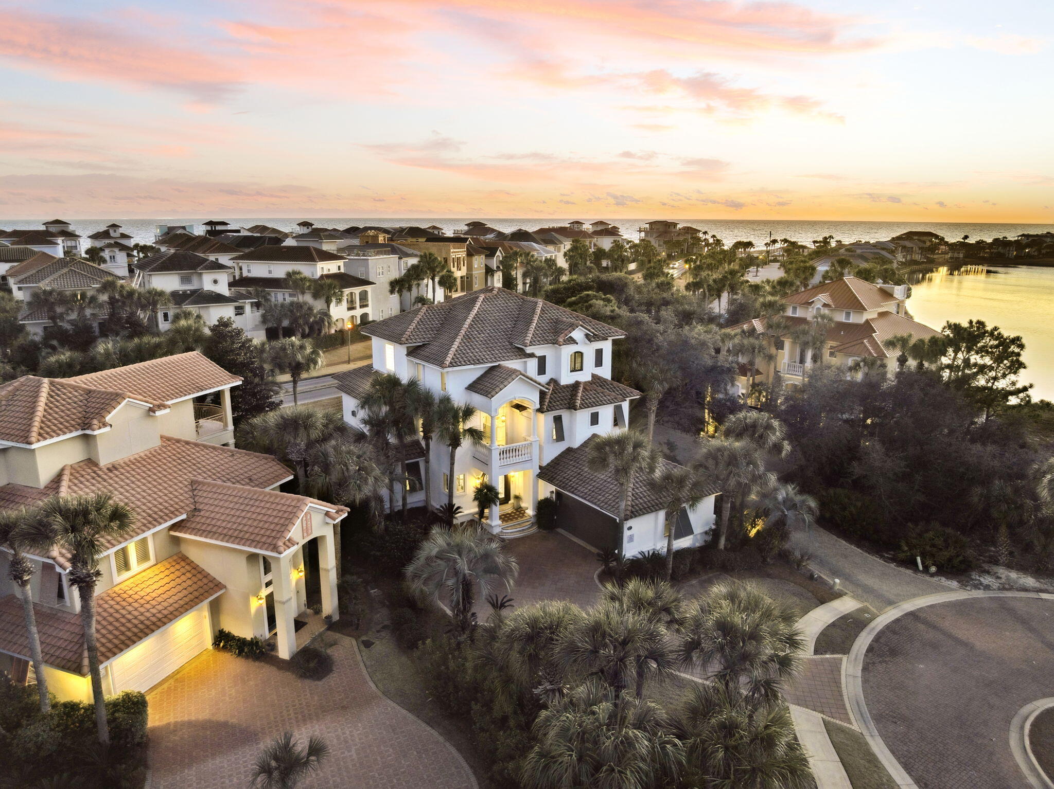 4726 Serendipity Point