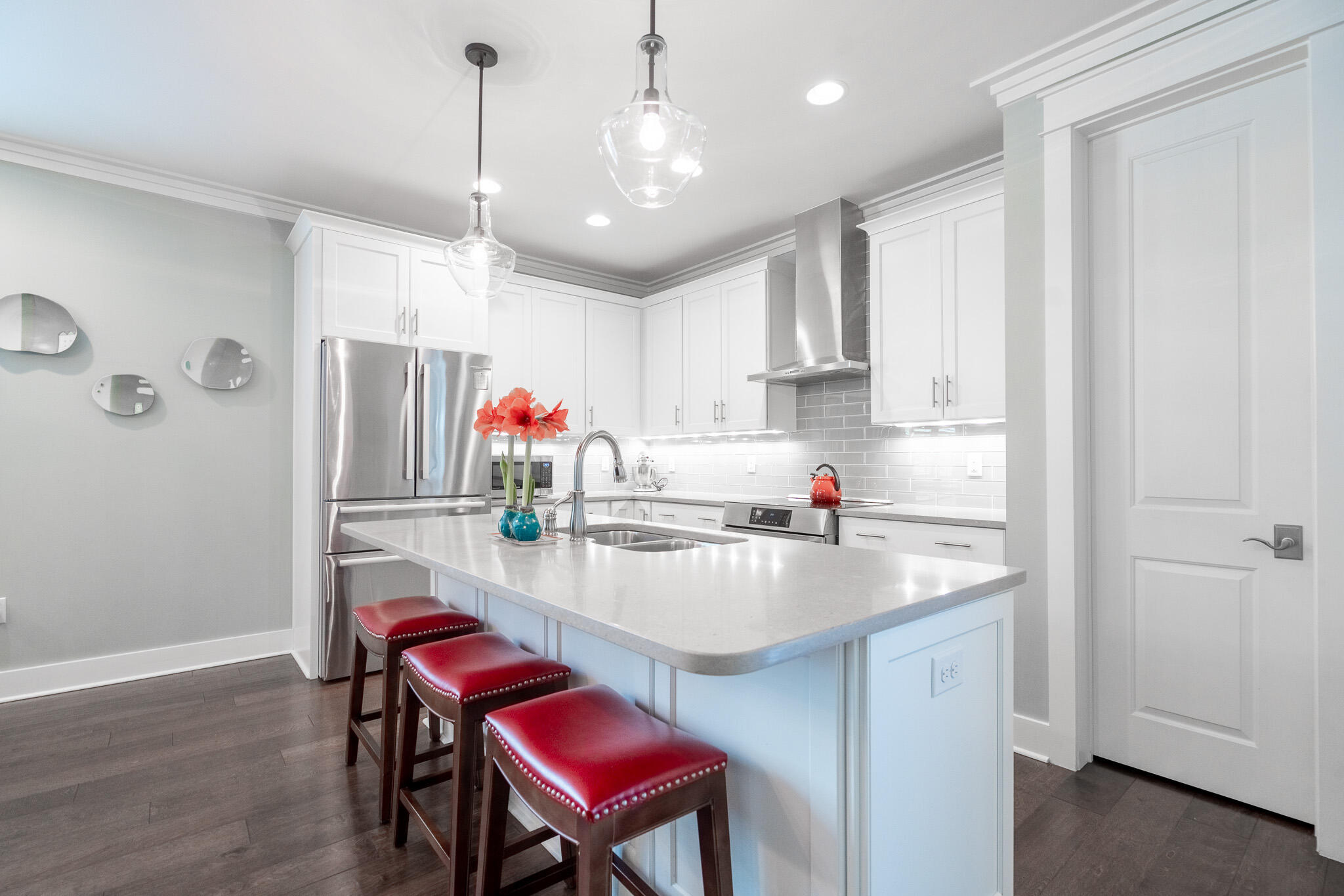 198 Medley Street