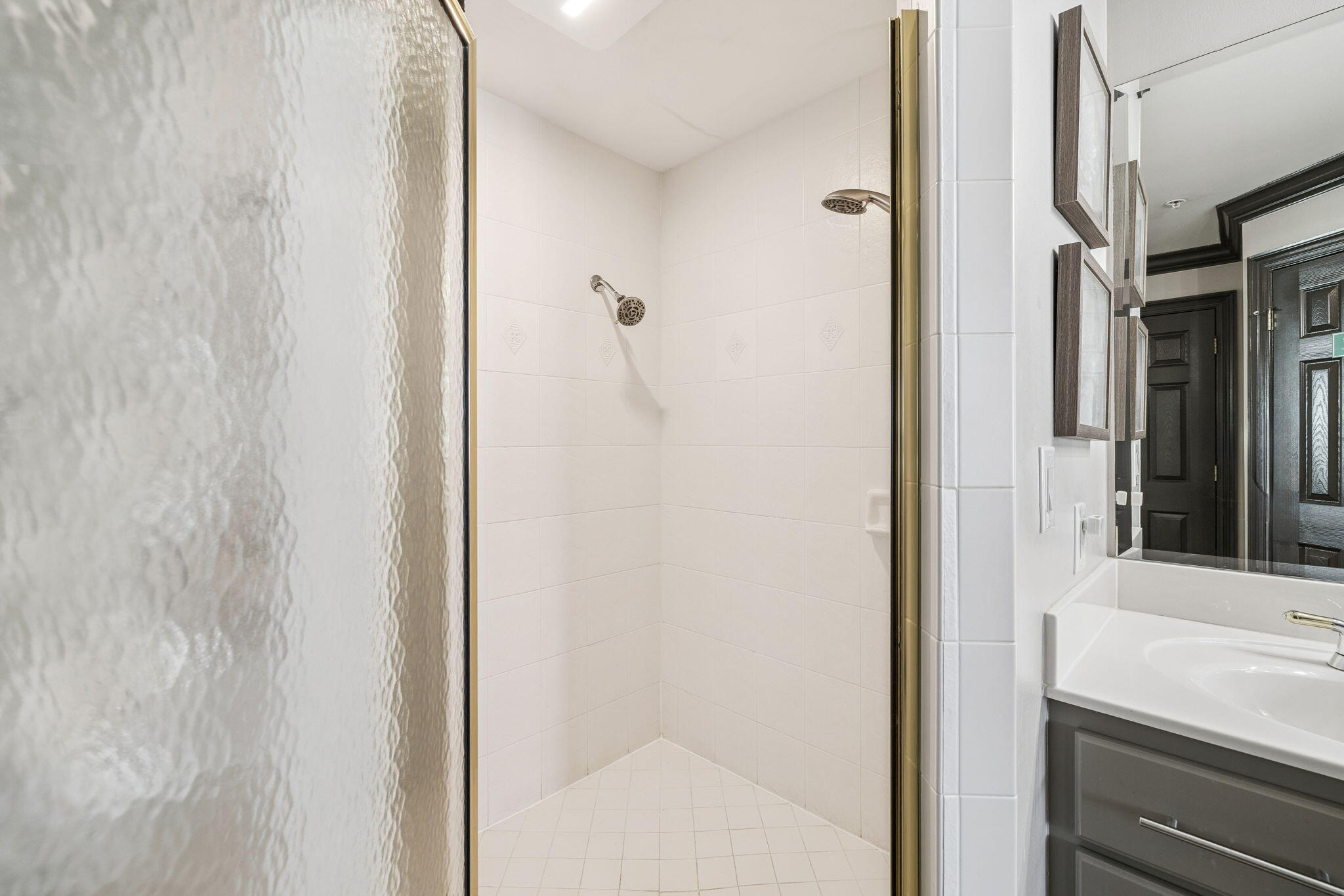 7115 Thomas Drive UNIT 901