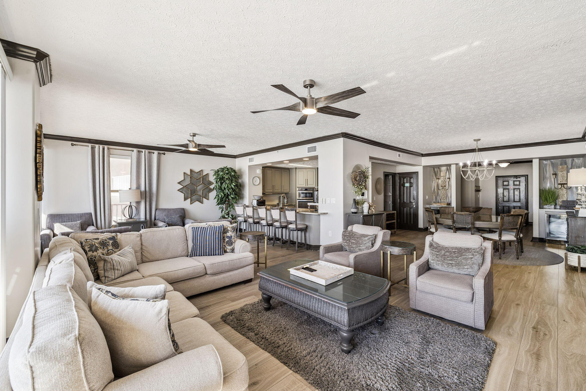 7115 Thomas Drive UNIT 901