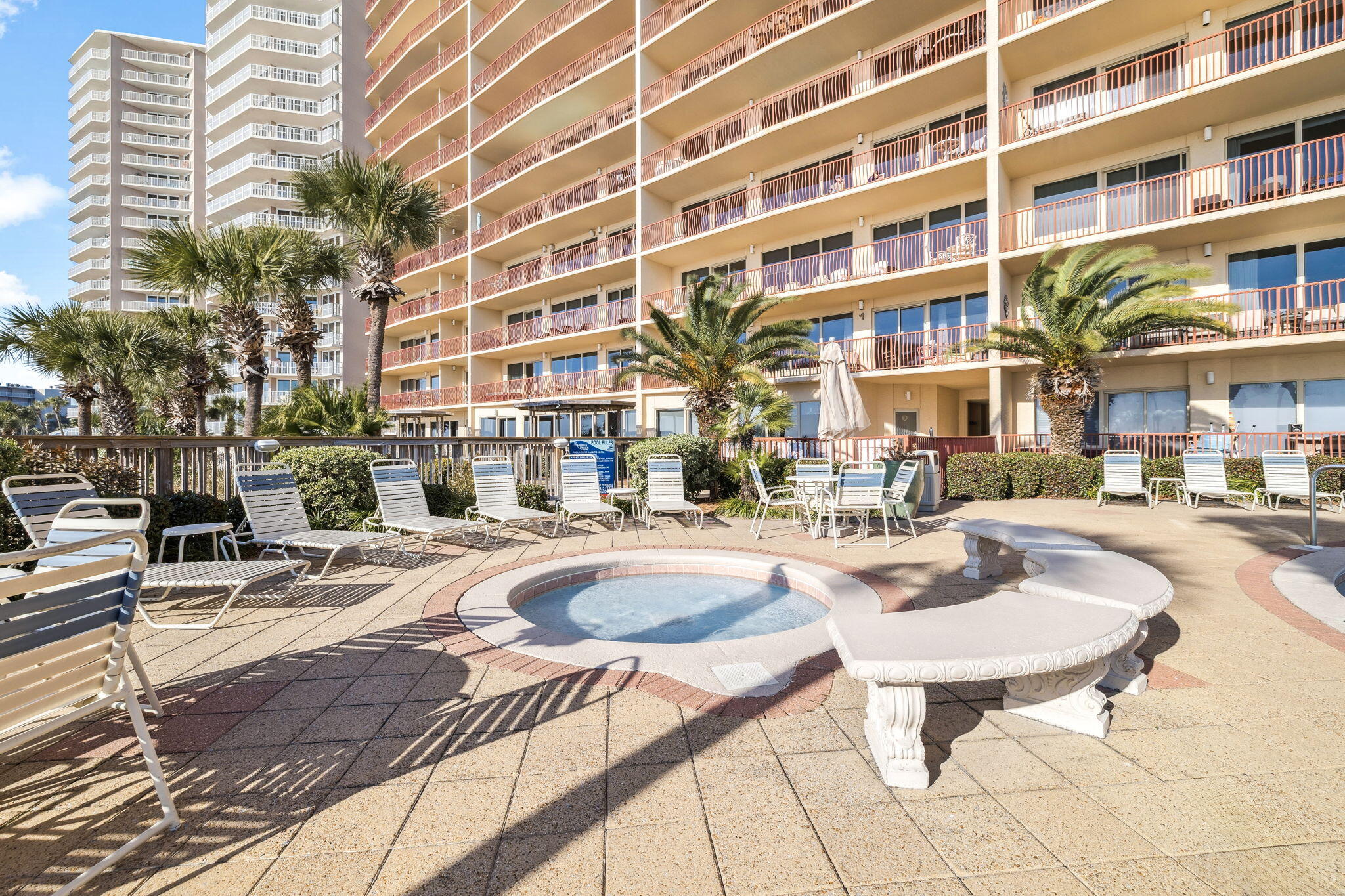 7115 Thomas Drive UNIT 901