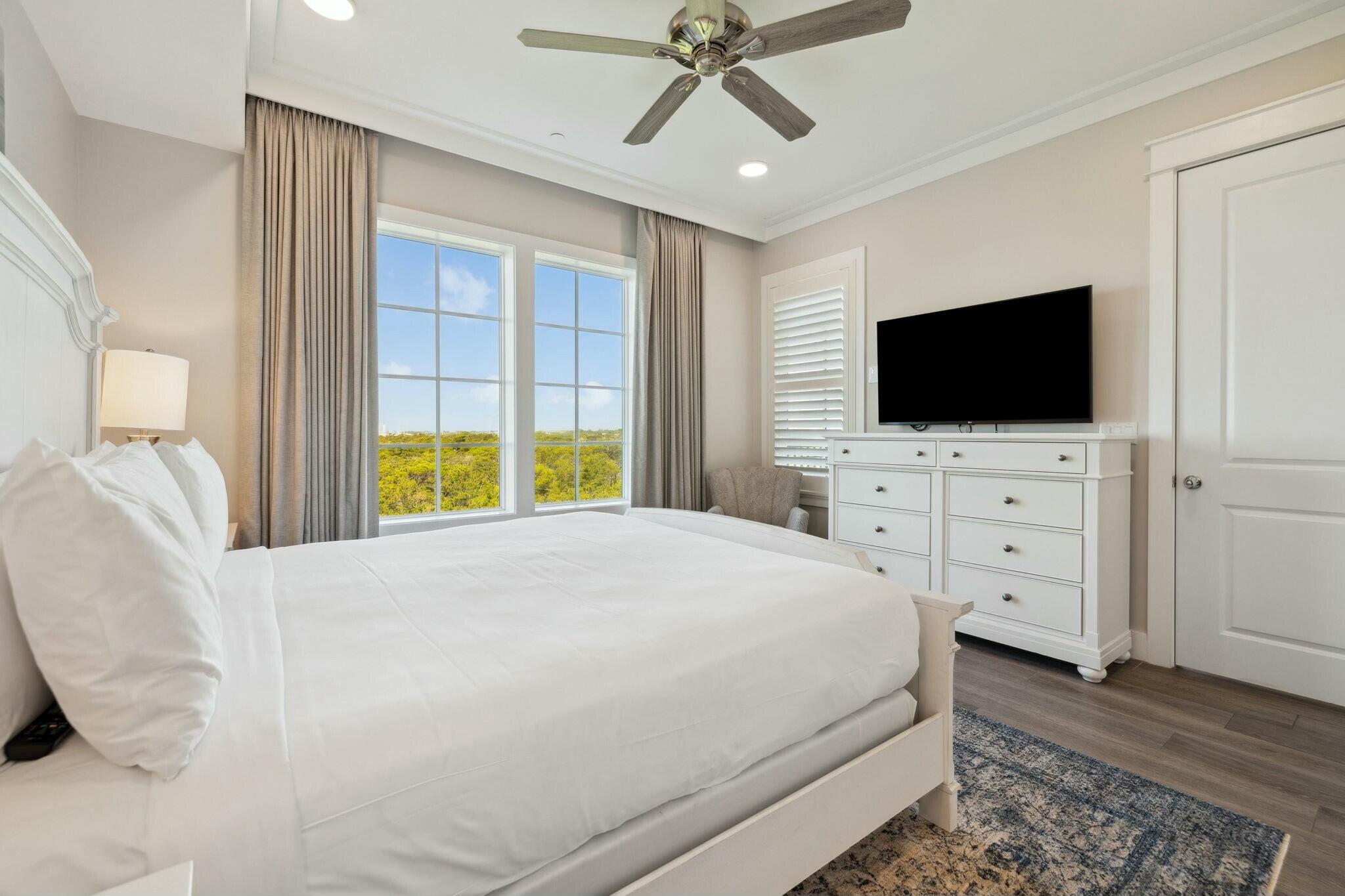 202 Henderson Resort Way 1204