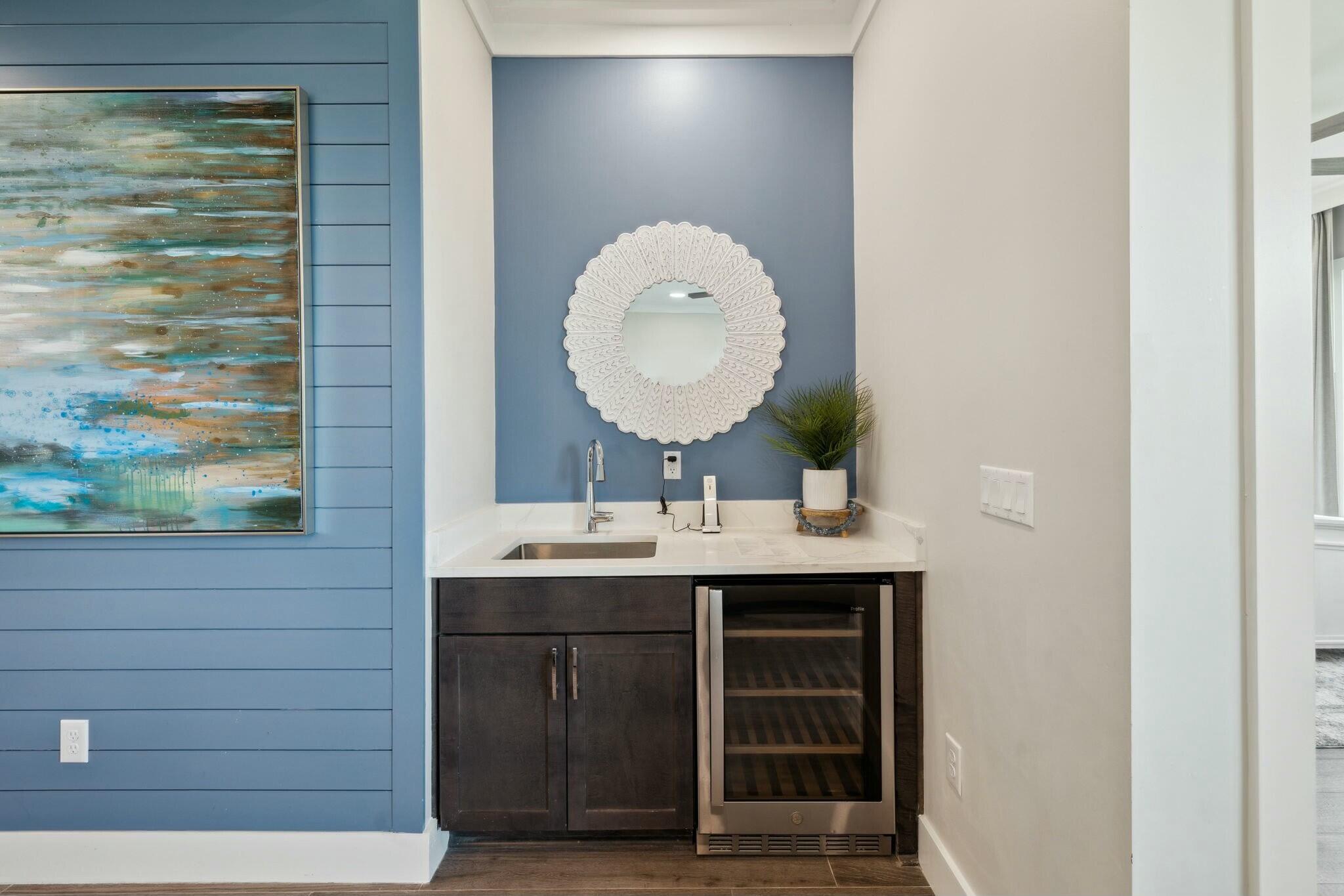 202 Henderson Resort Way 1204