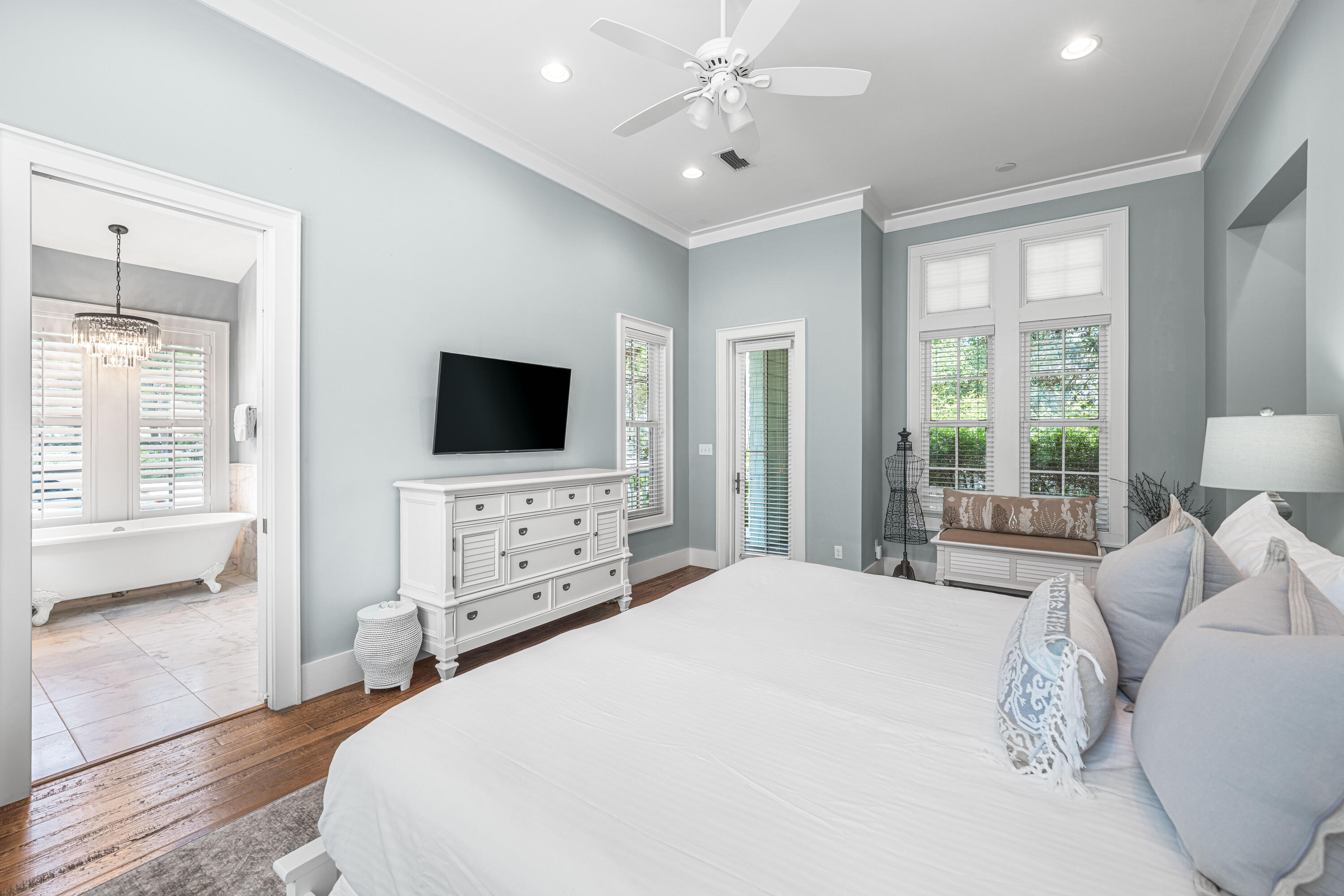 34 N Watch Tower Lane