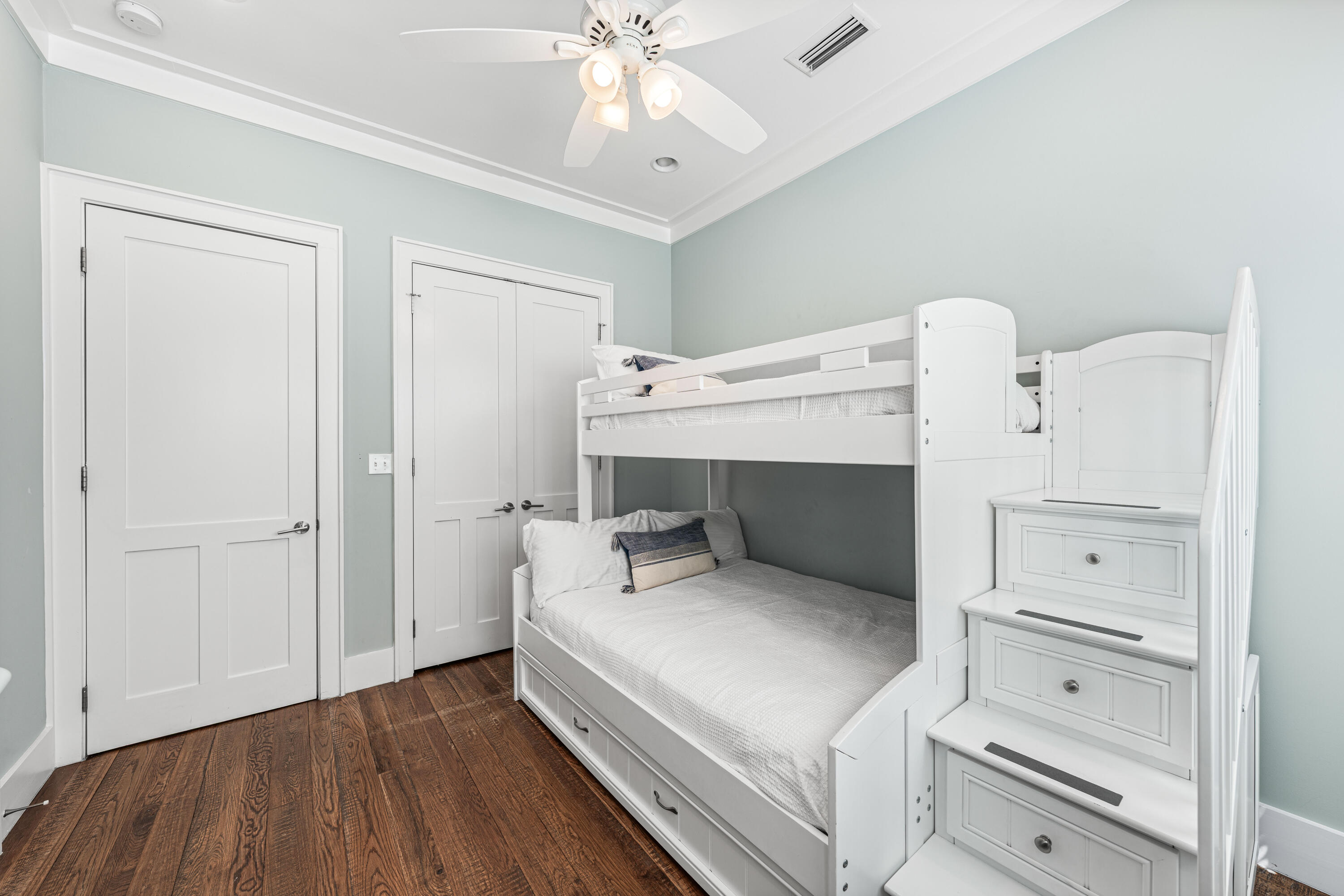 34 N Watch Tower Lane