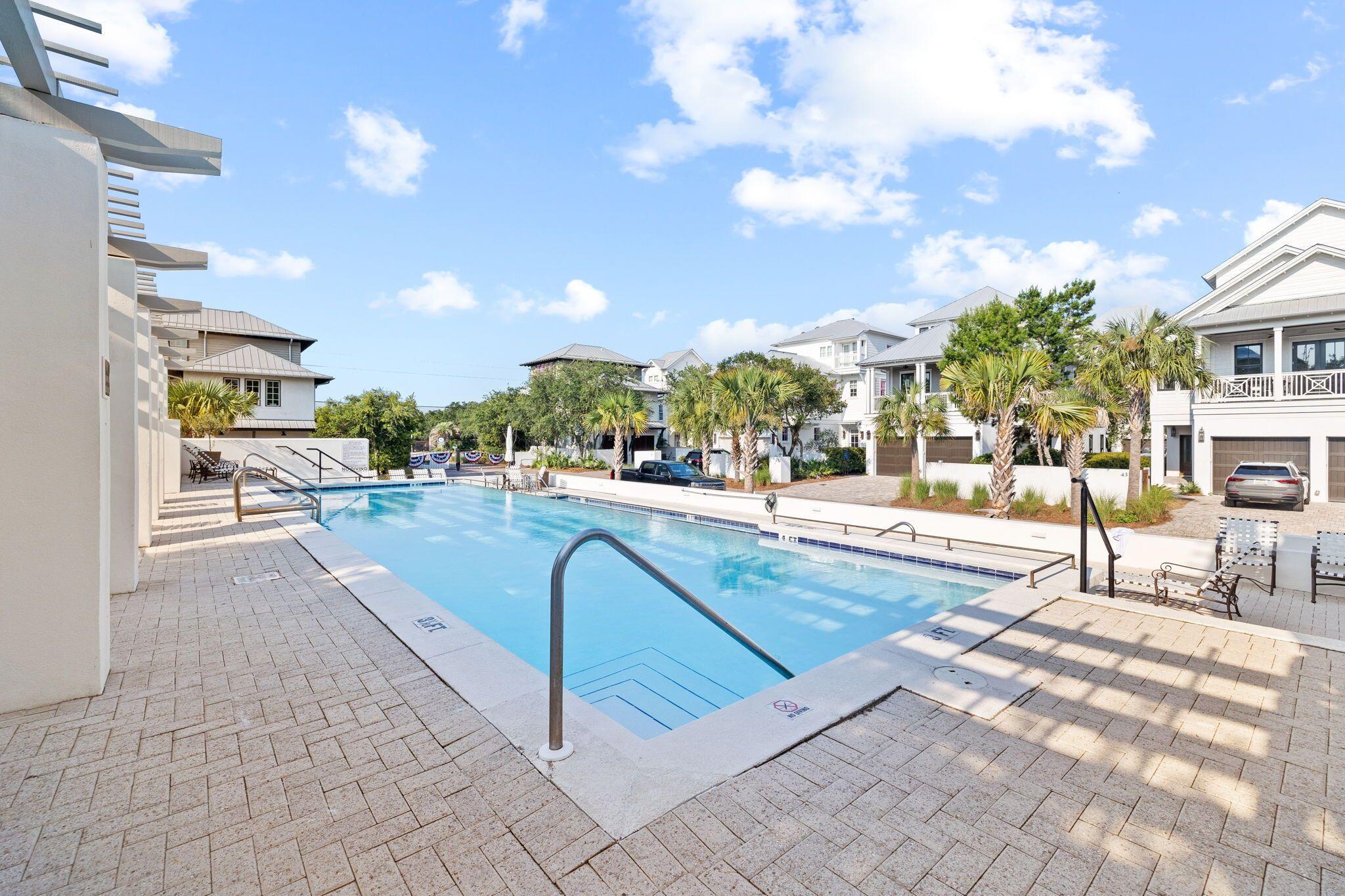 15 Sand Oaks Circle