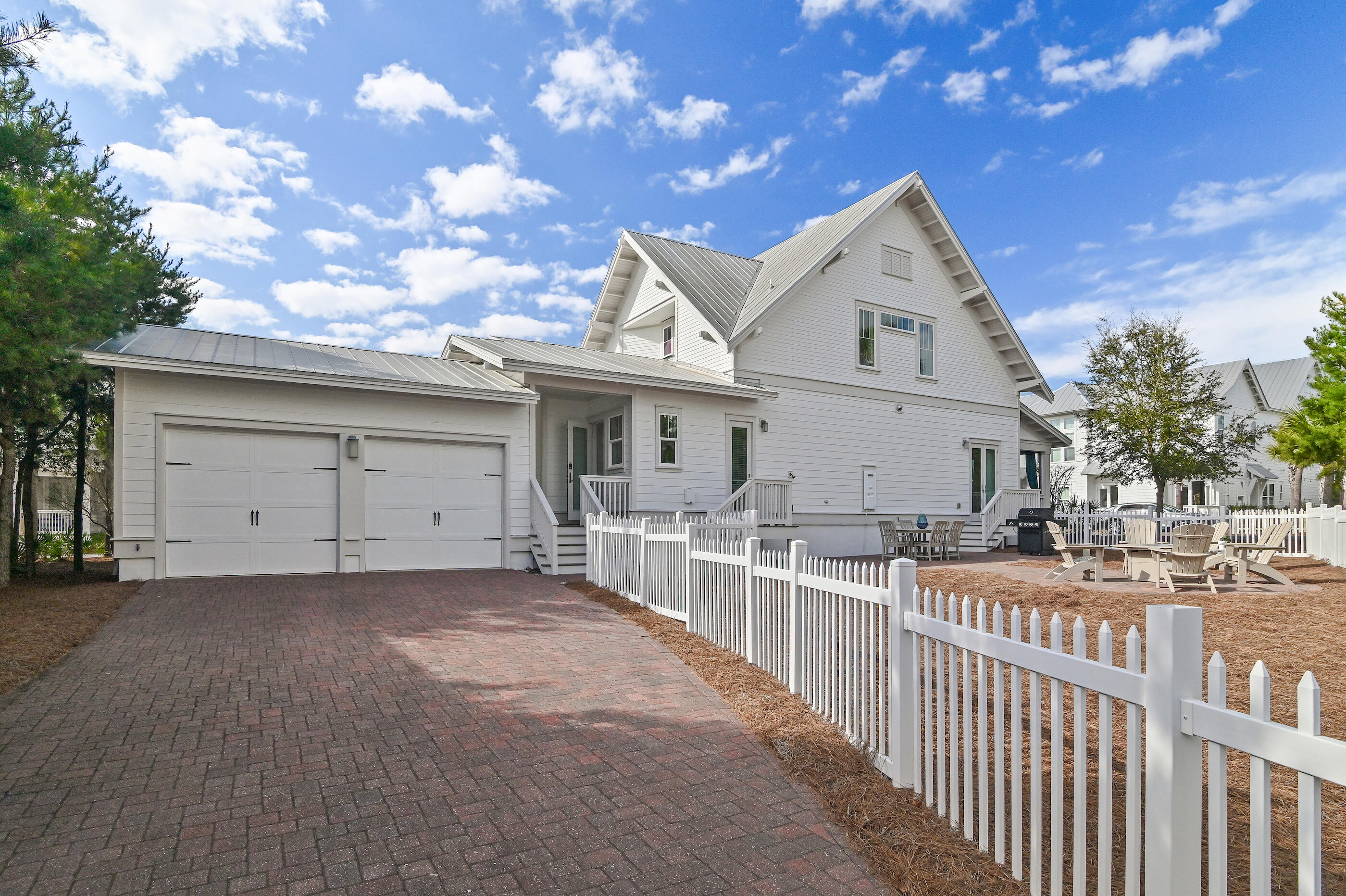 140 Pleasant Street