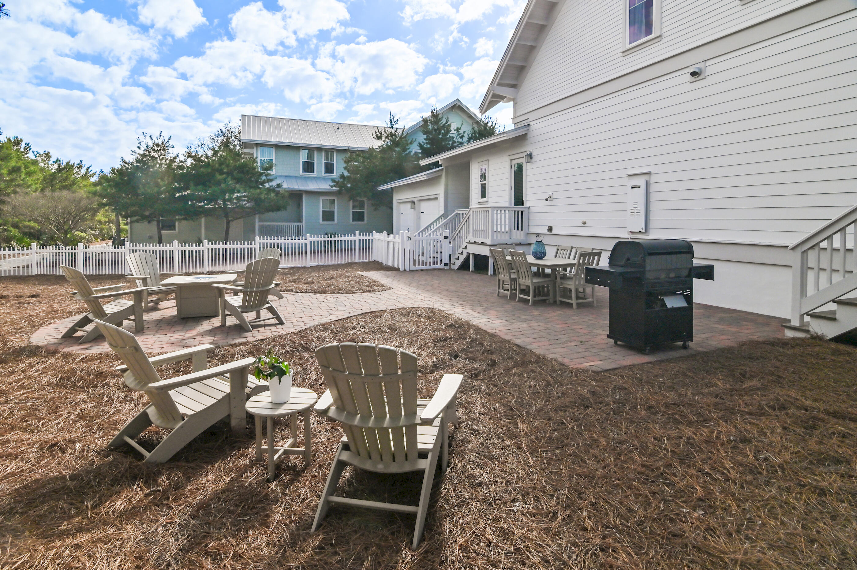 140 Pleasant Street
