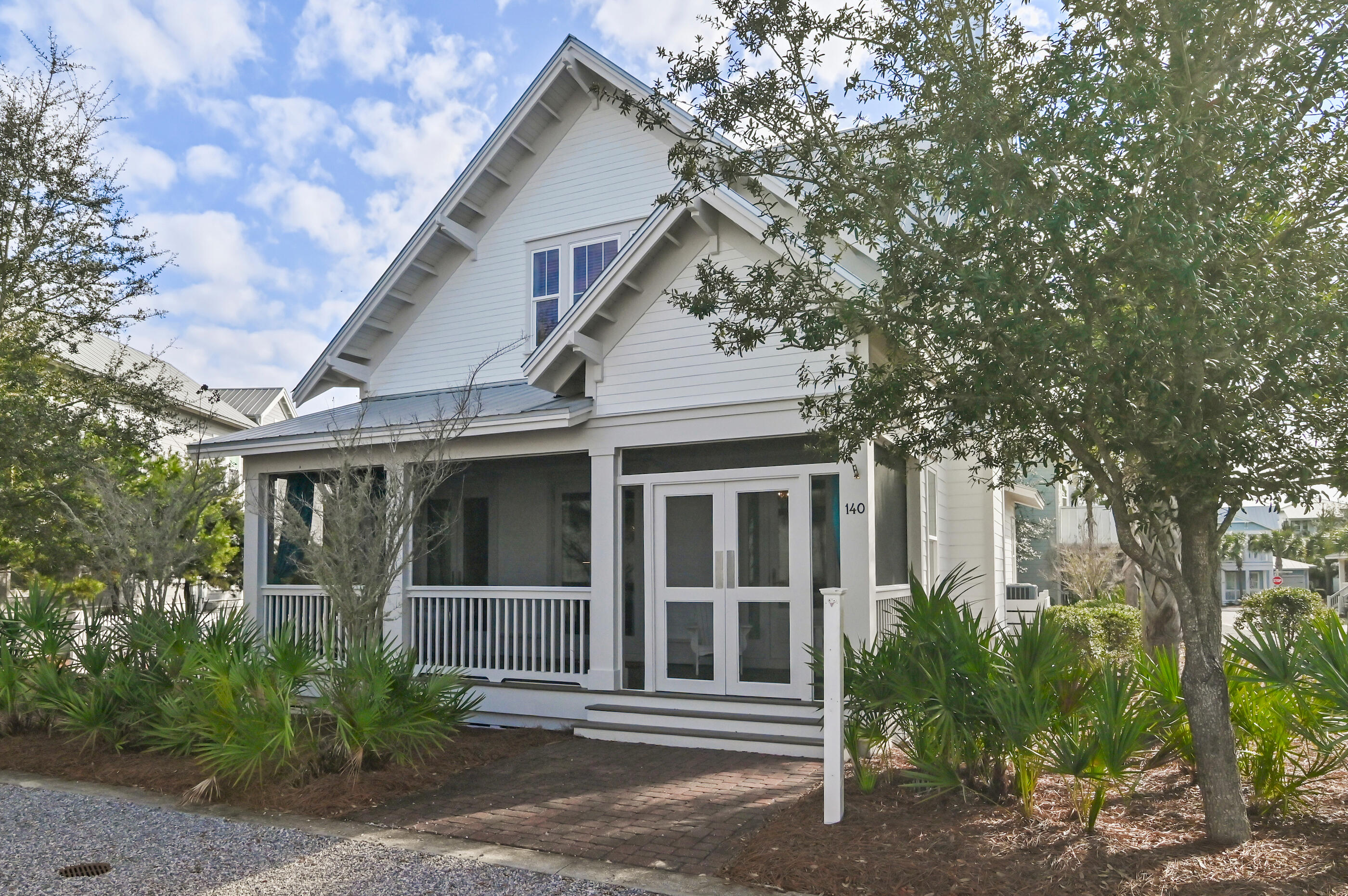 140 Pleasant Street