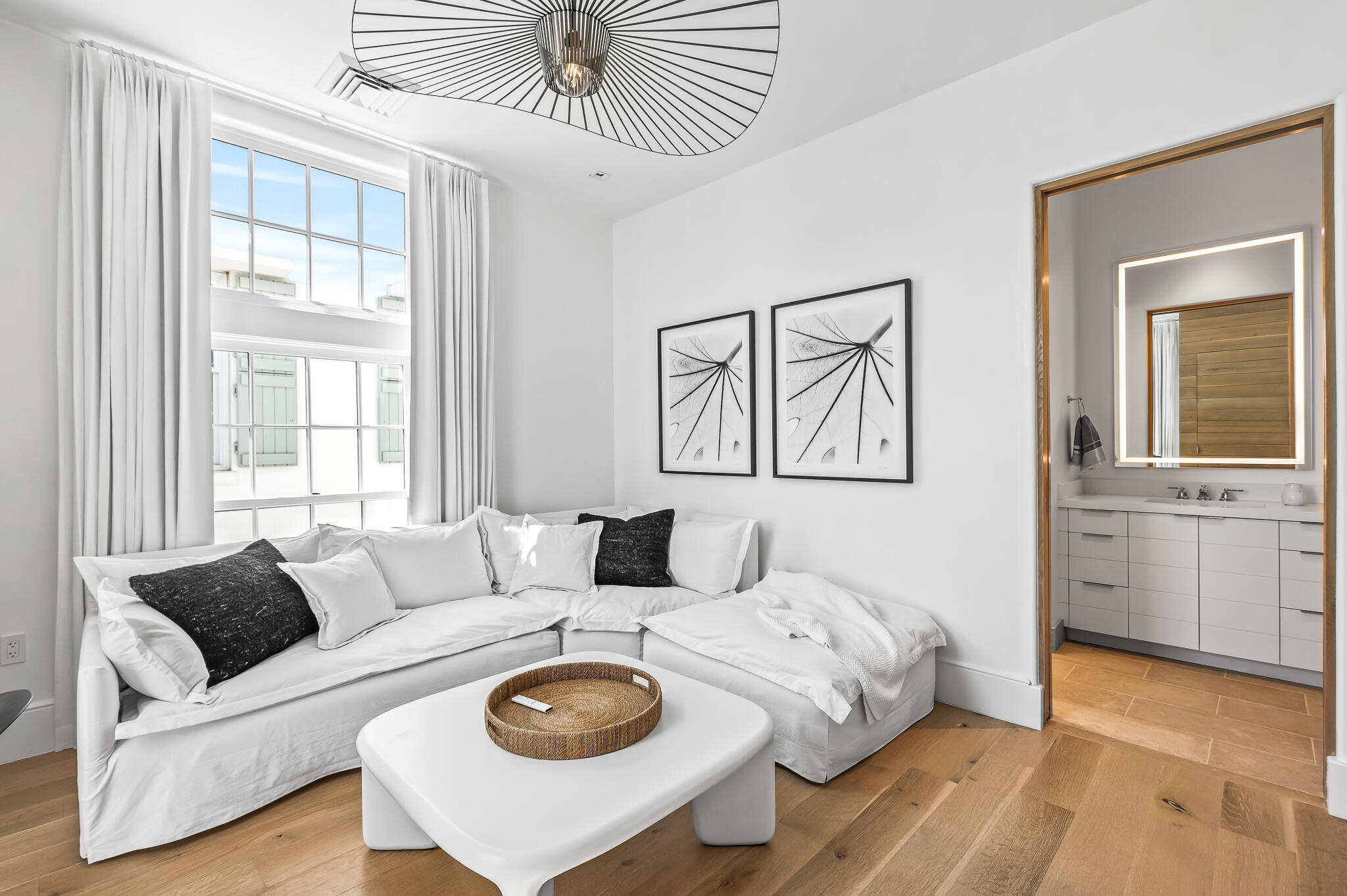 290 Sea Garden Street # 402