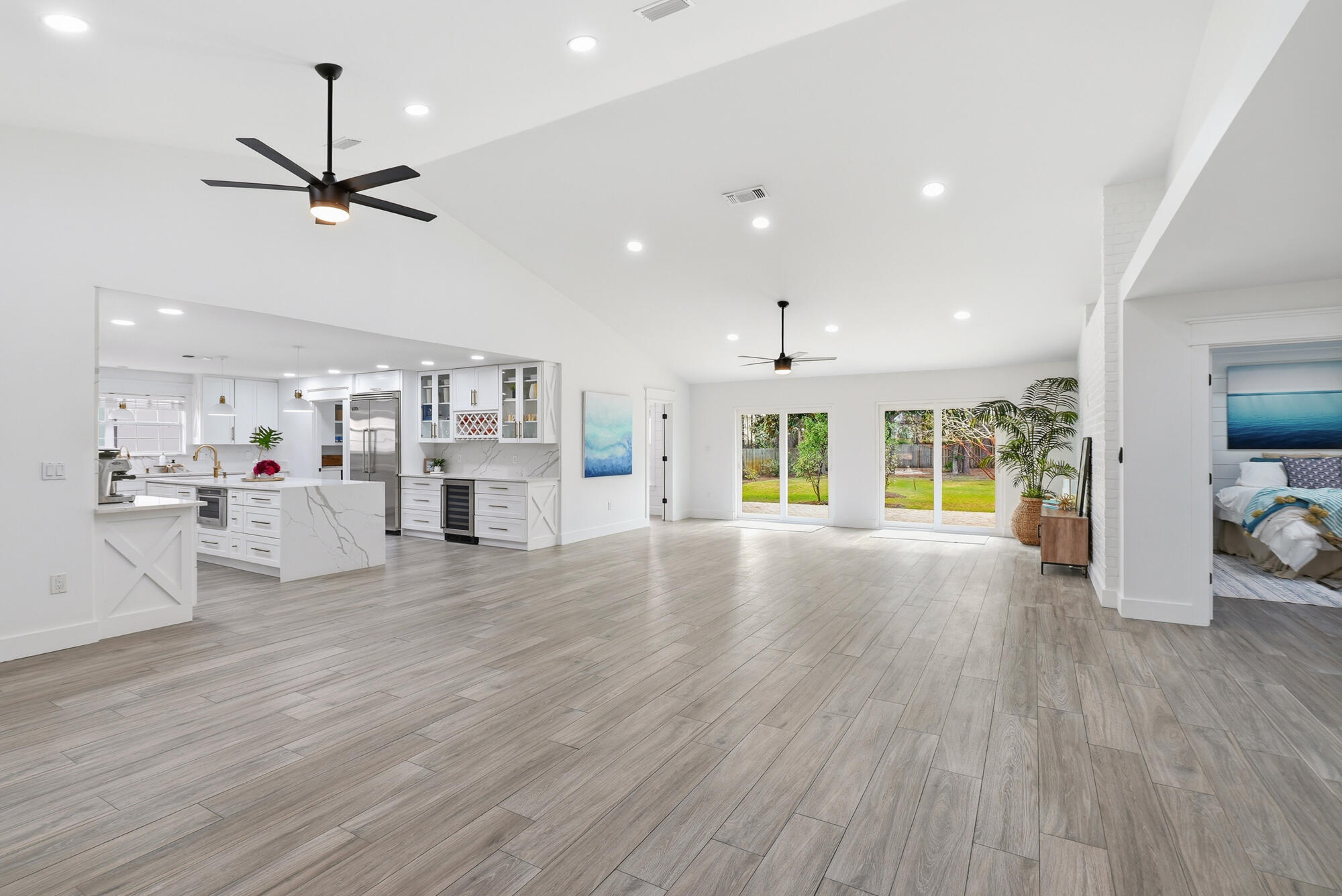 1042 Driftwood Point Road