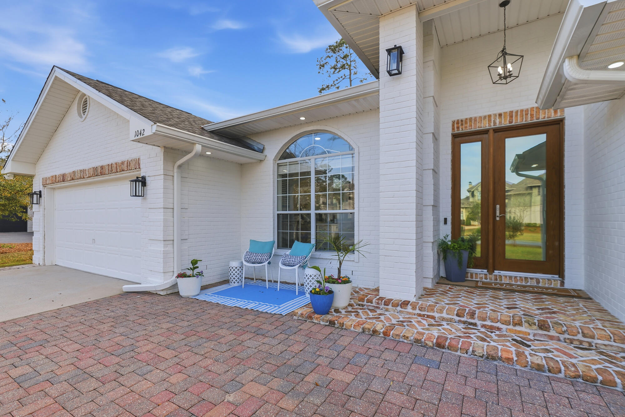 1042 Driftwood Point Road