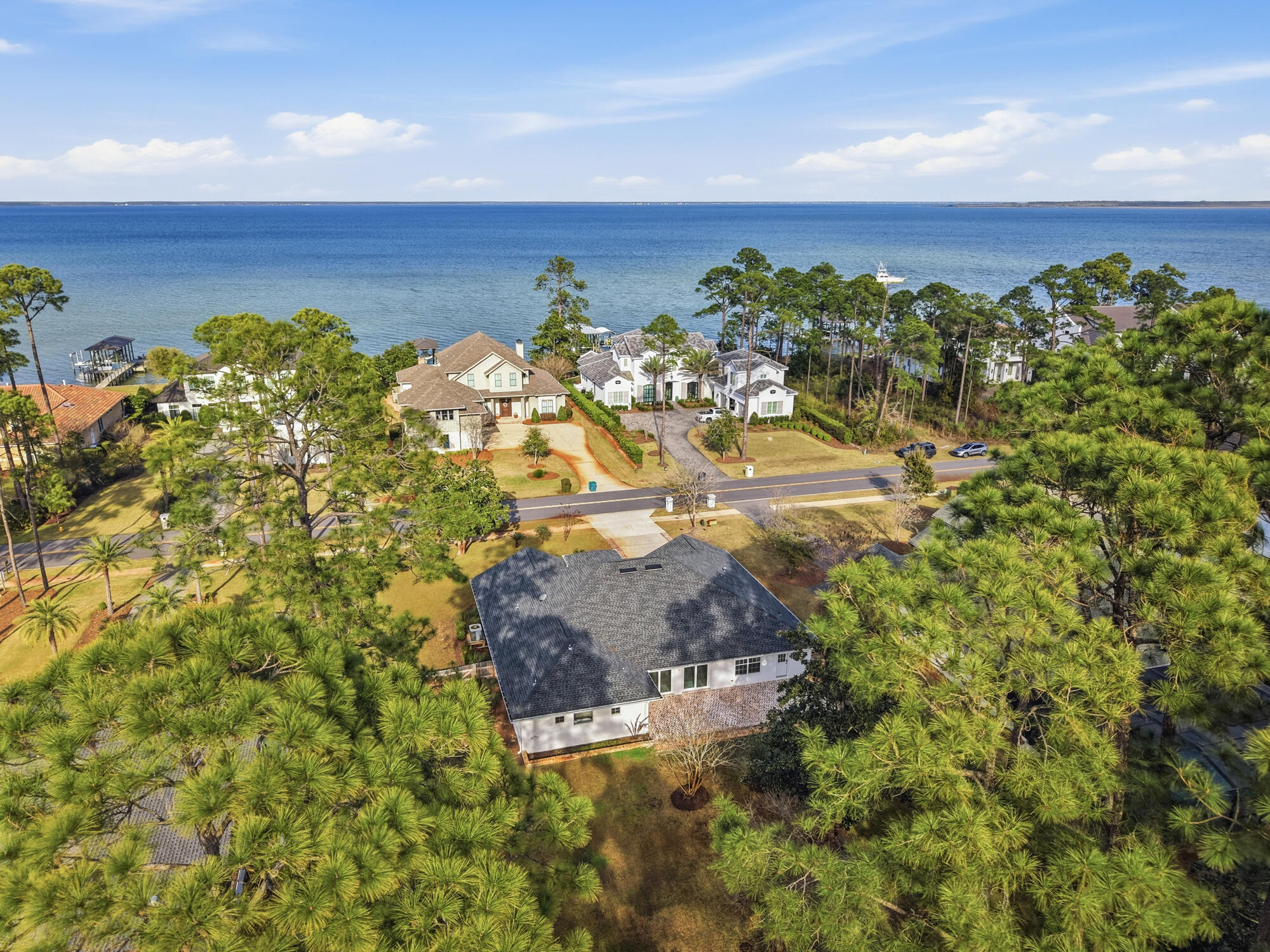 1042 Driftwood Point Road