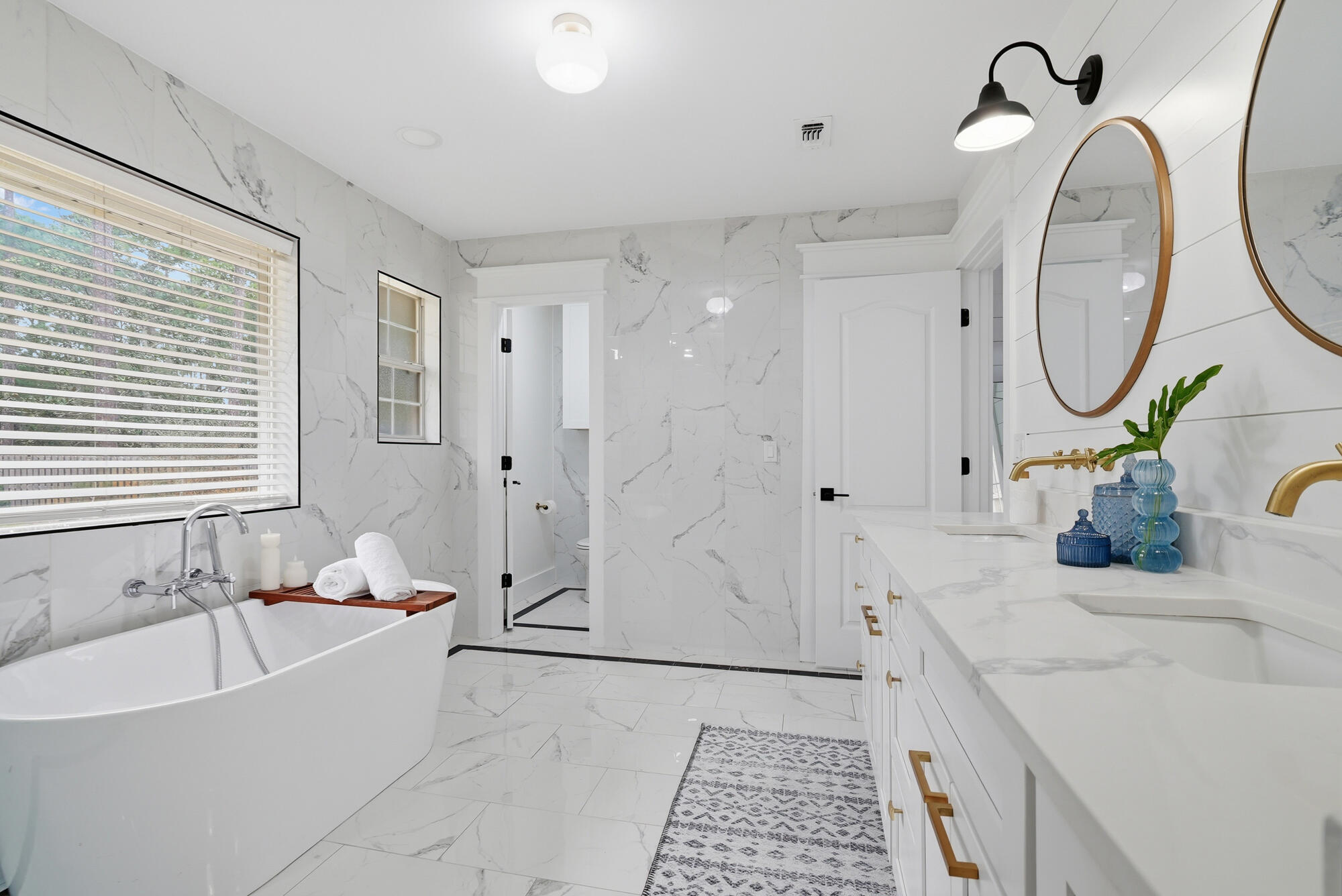 1042 Driftwood Point Road