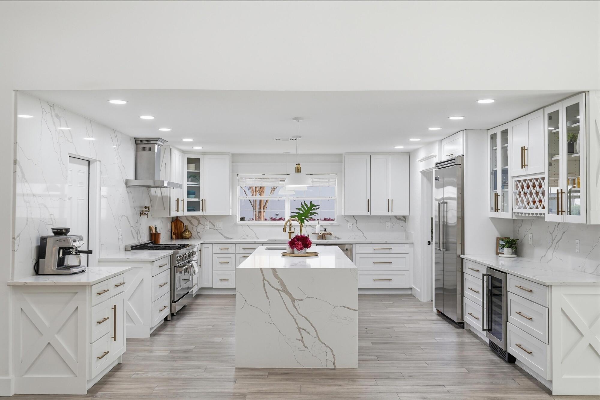 1042 Driftwood Point Road