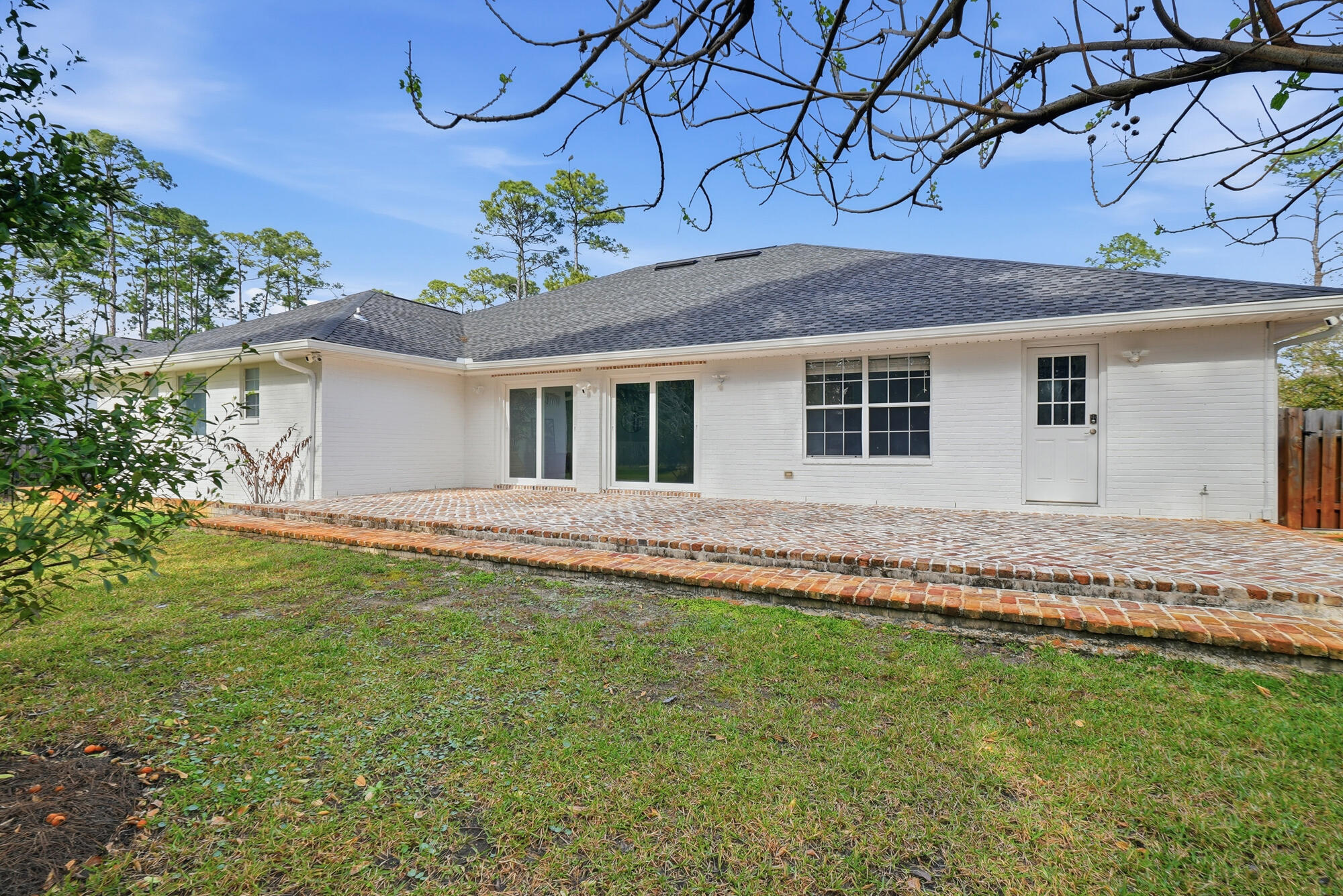 1042 Driftwood Point Road