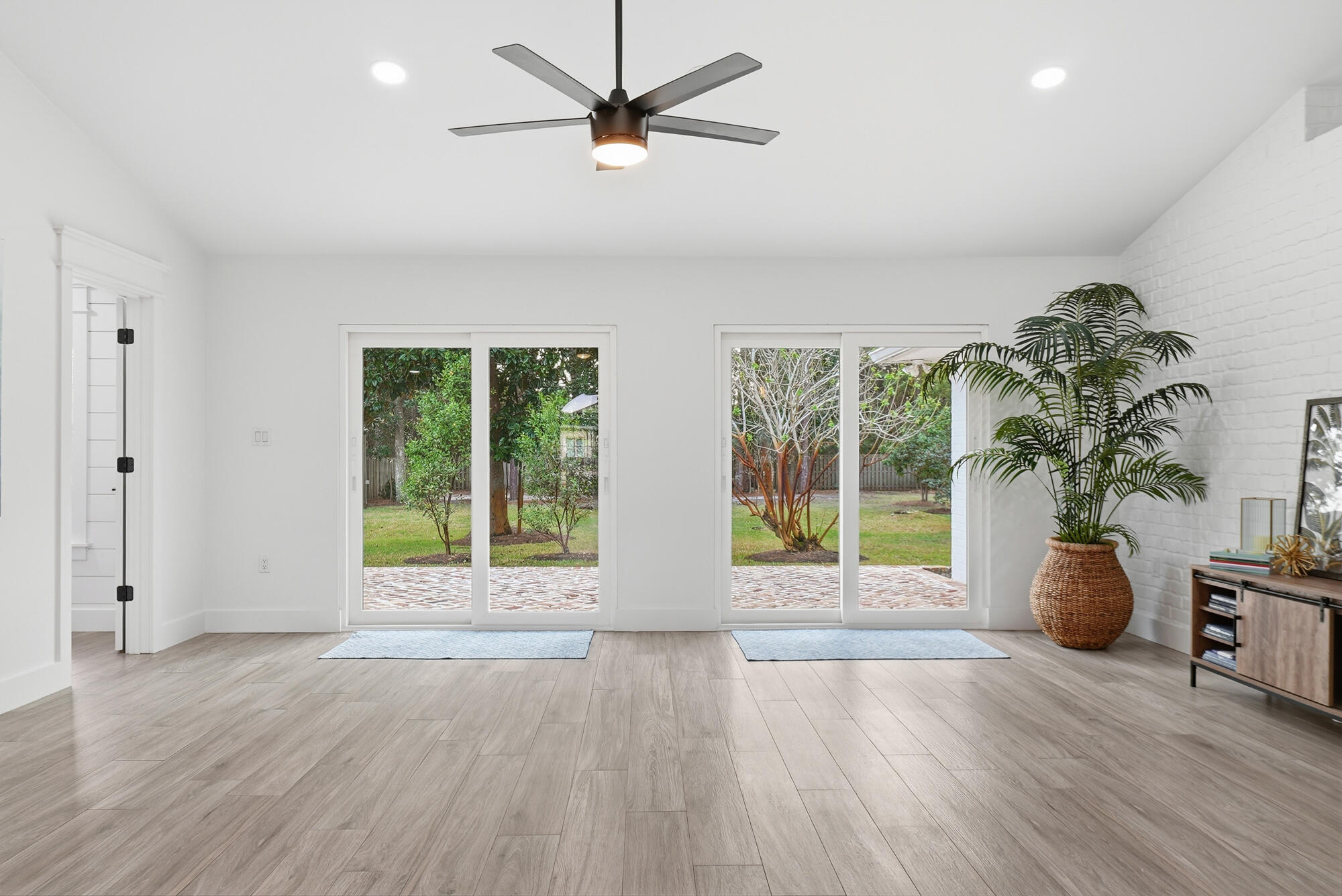 1042 Driftwood Point Road