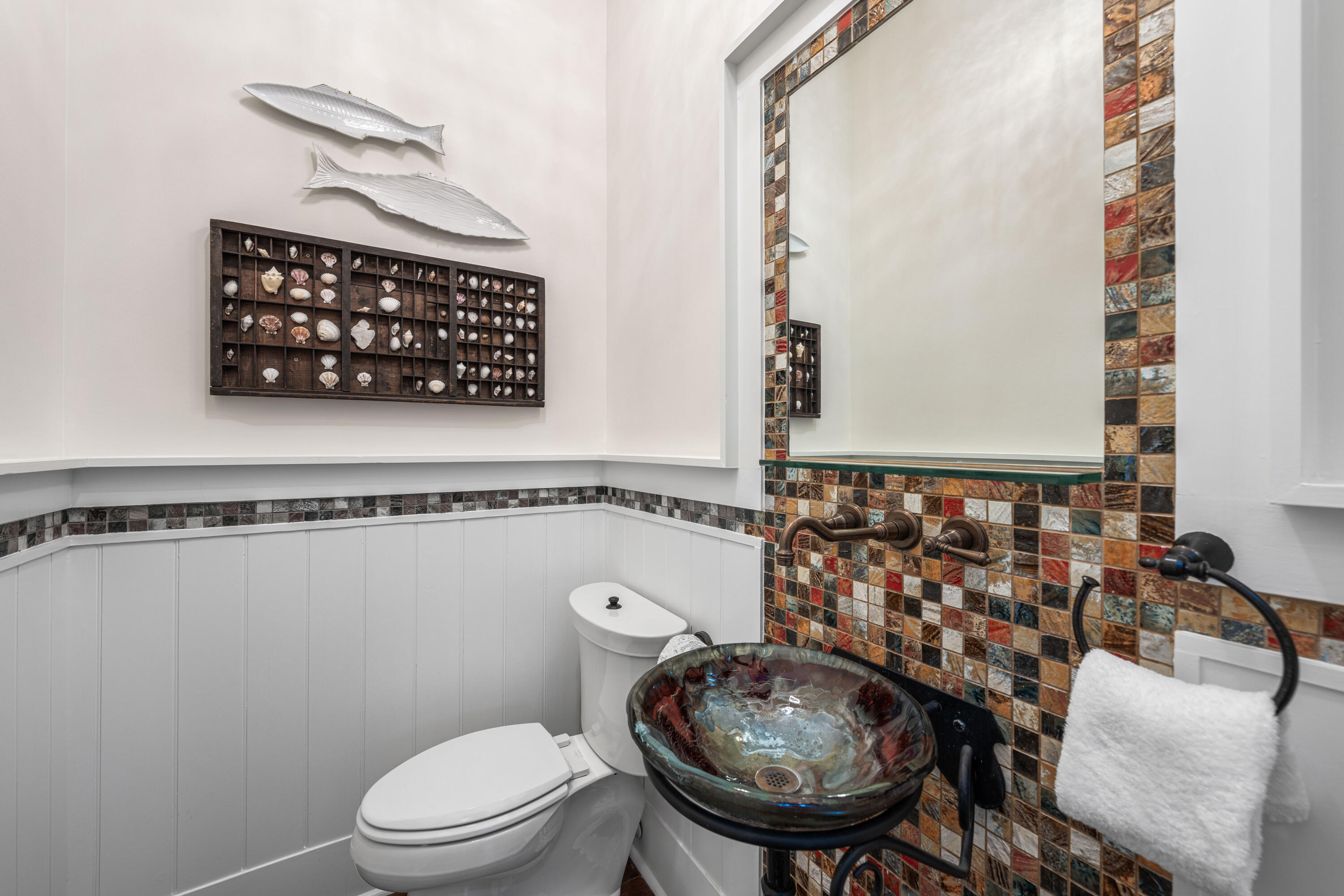 81 Western Lake Drive