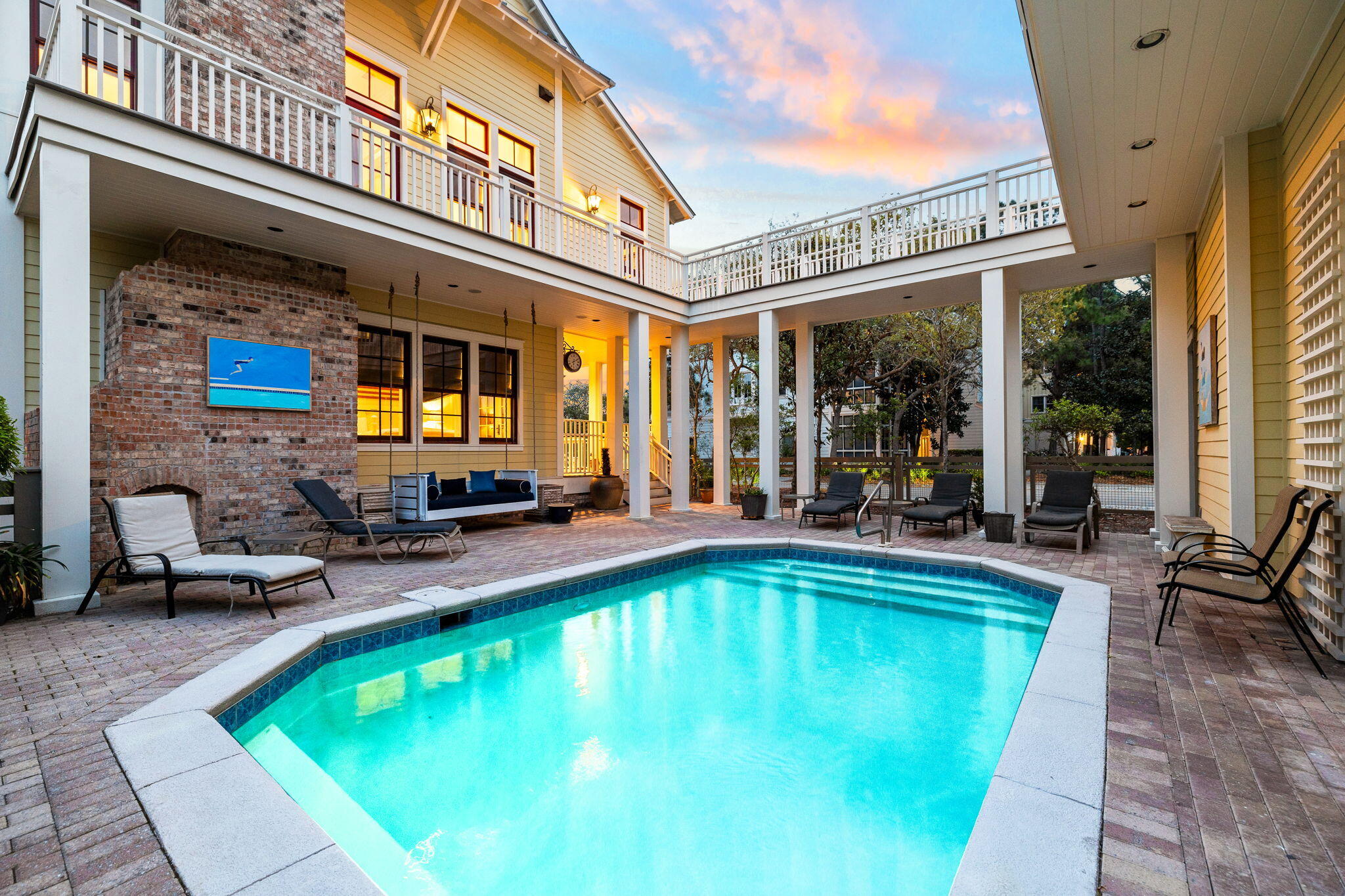 81 Western Lake Drive