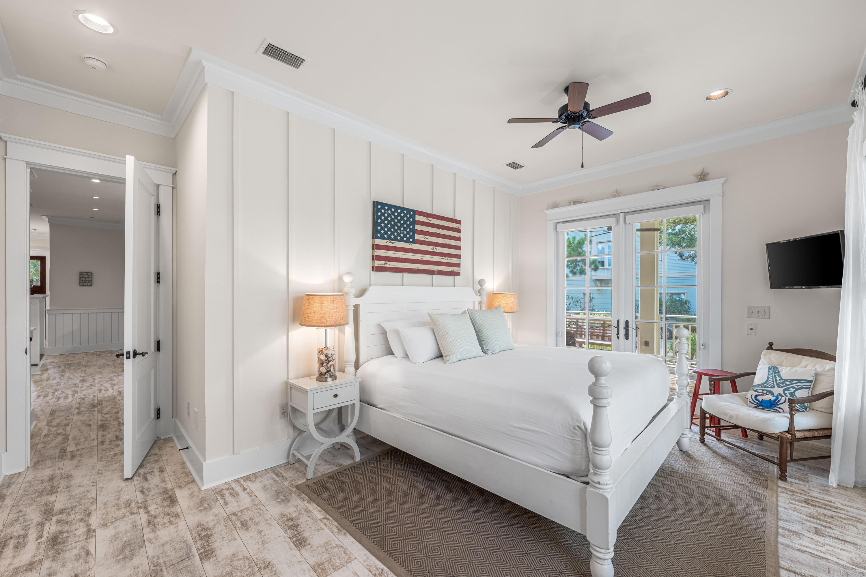 81 Western Lake Drive