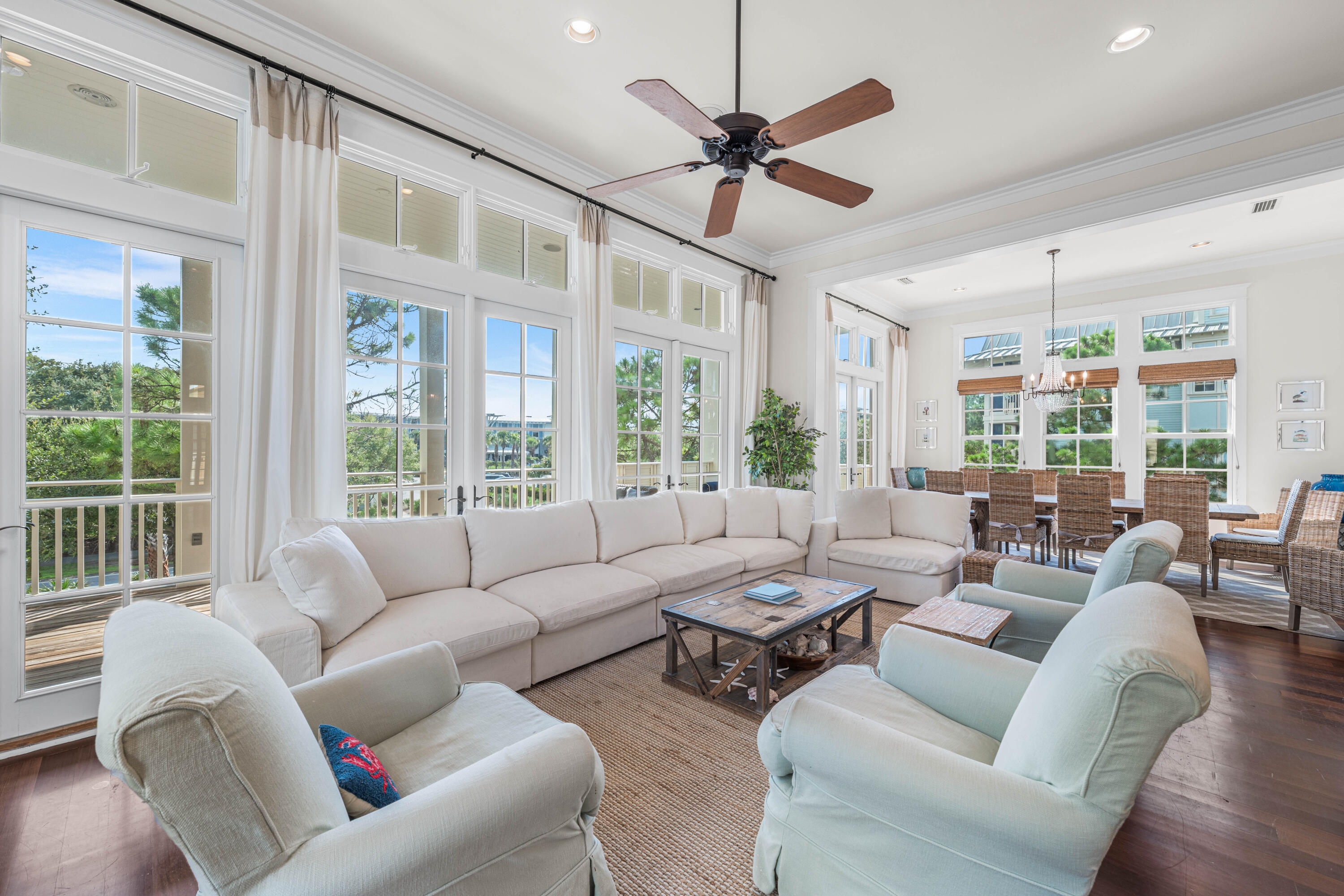 81 Western Lake Drive