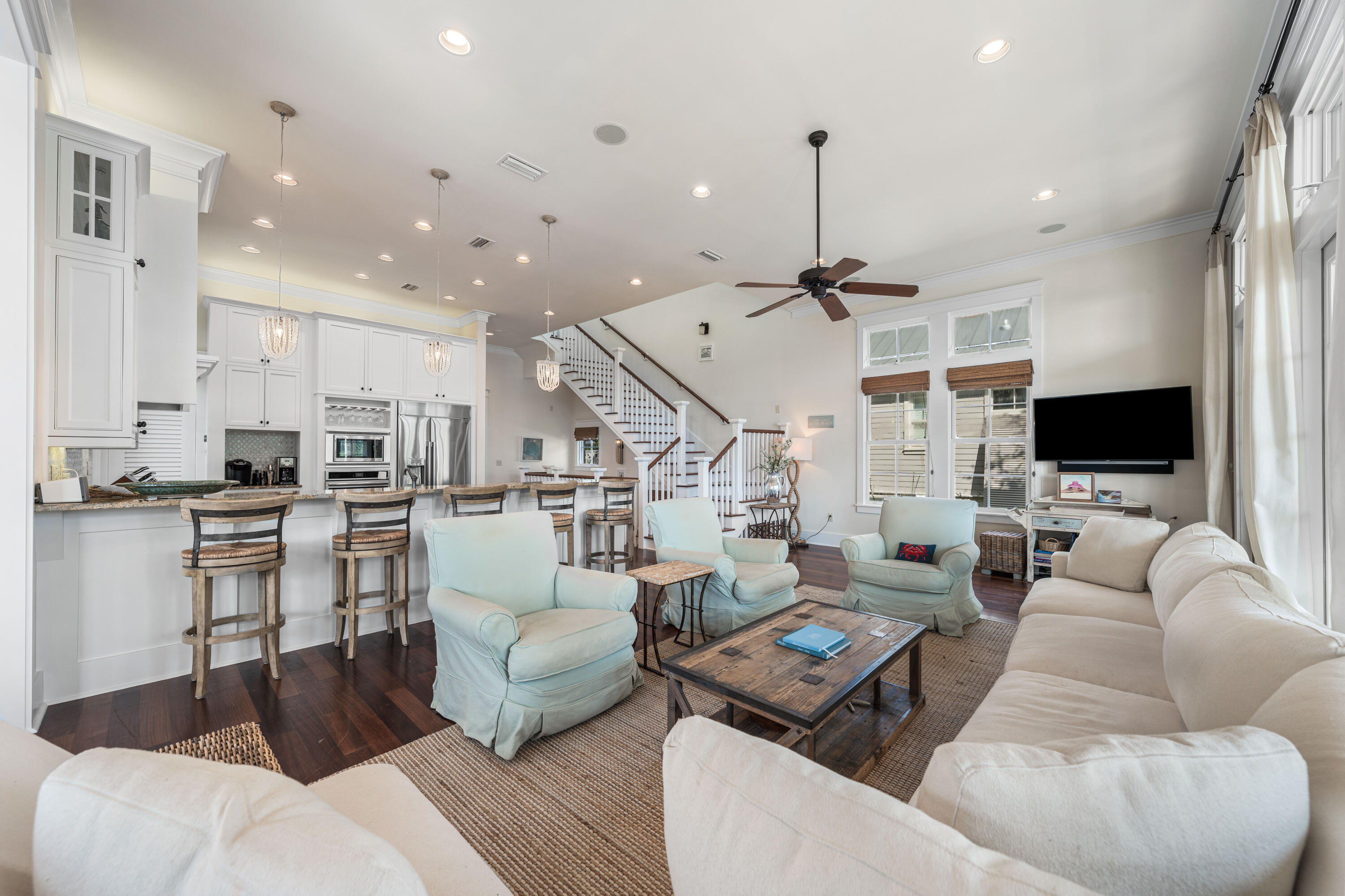 81 Western Lake Drive